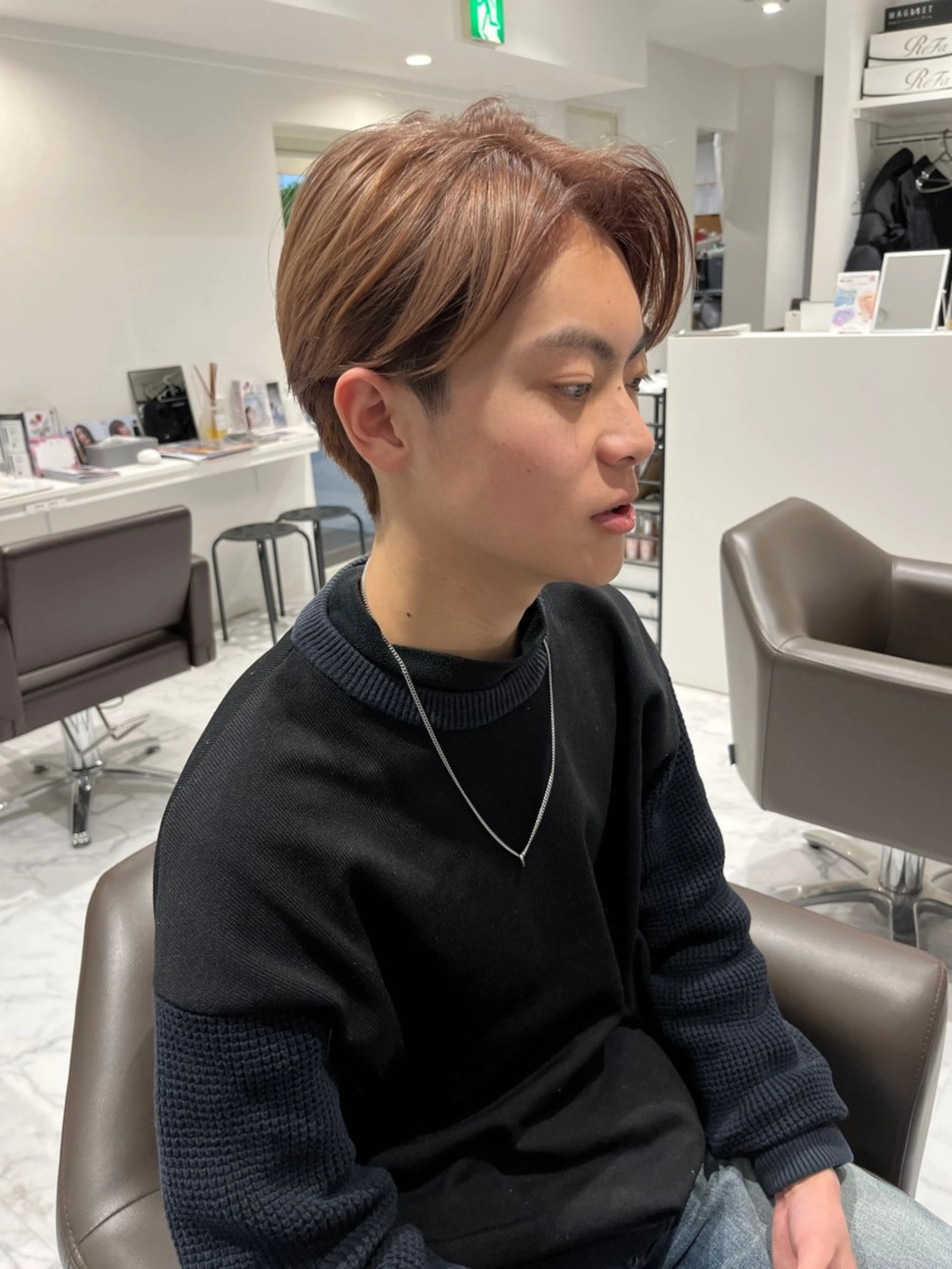 カラー メンズ ヘアカラー 坂本 理輝のヘアスタイル