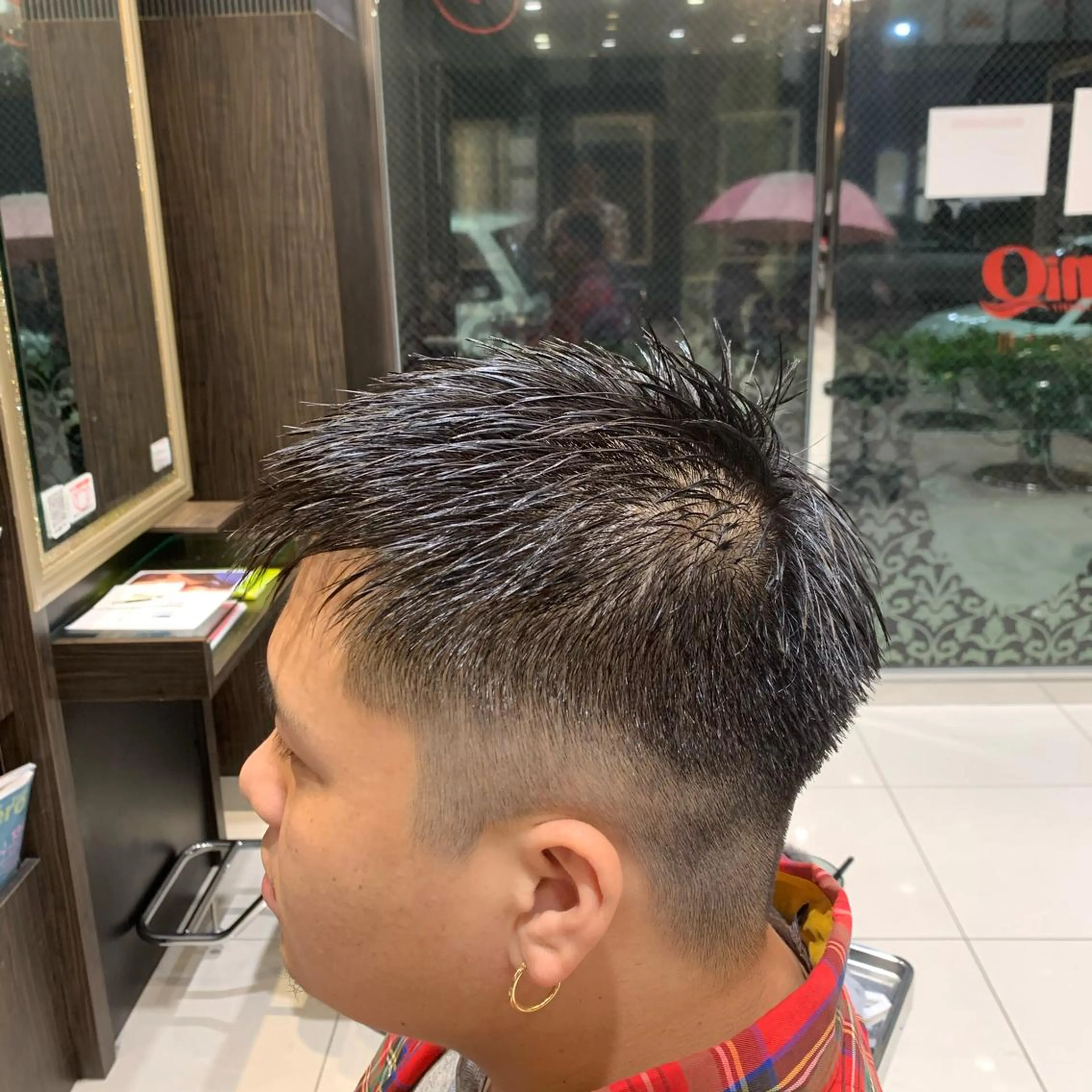 メンズ カット 岡本 勇輝のヘアスタイル