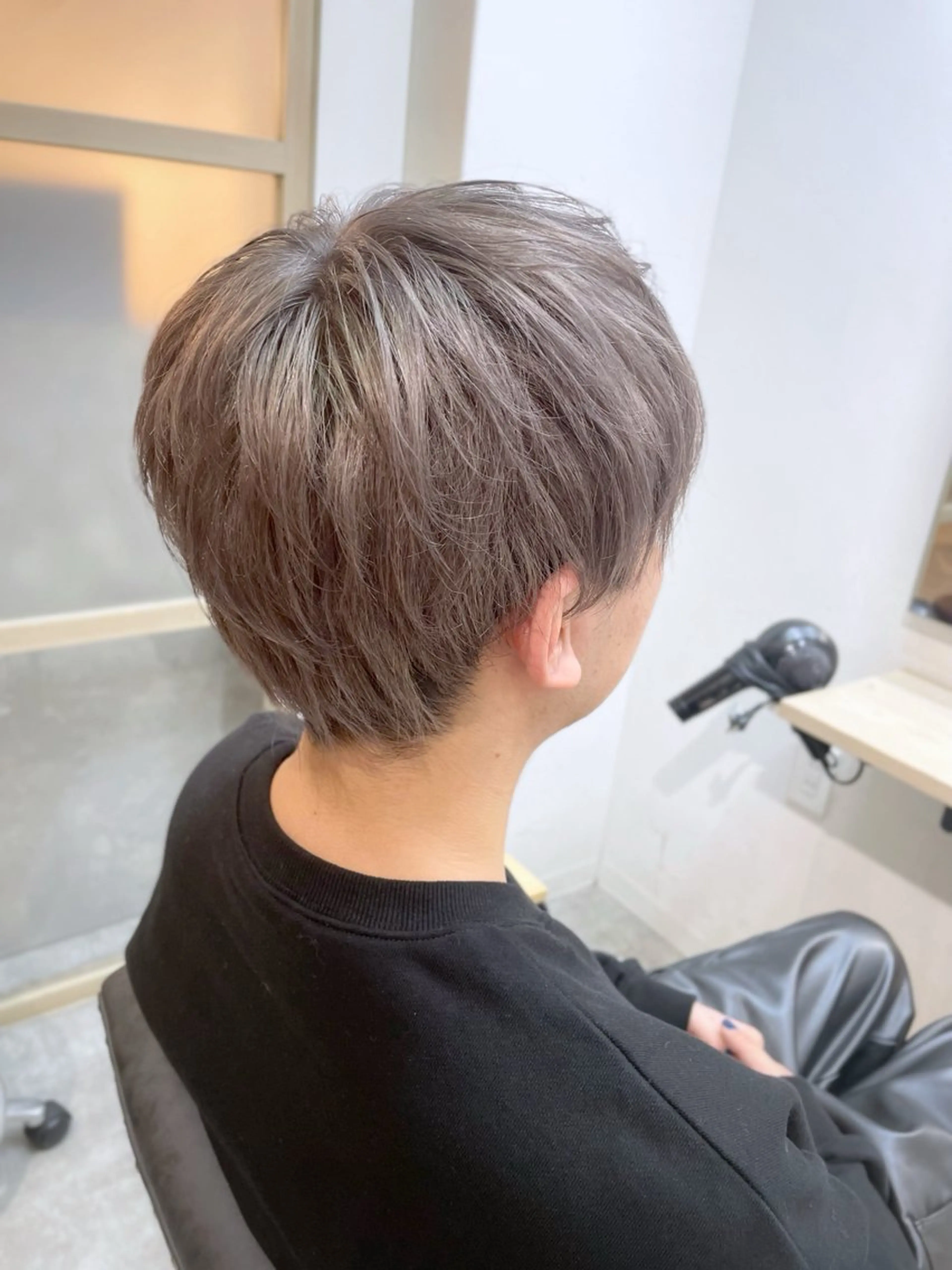 ミディアム カラー メンズ カット ヘアカラー トリートメント EMANON新宿南口所属・🦄中性ウルフ ☁️Shiori🦄のヘアスタイル