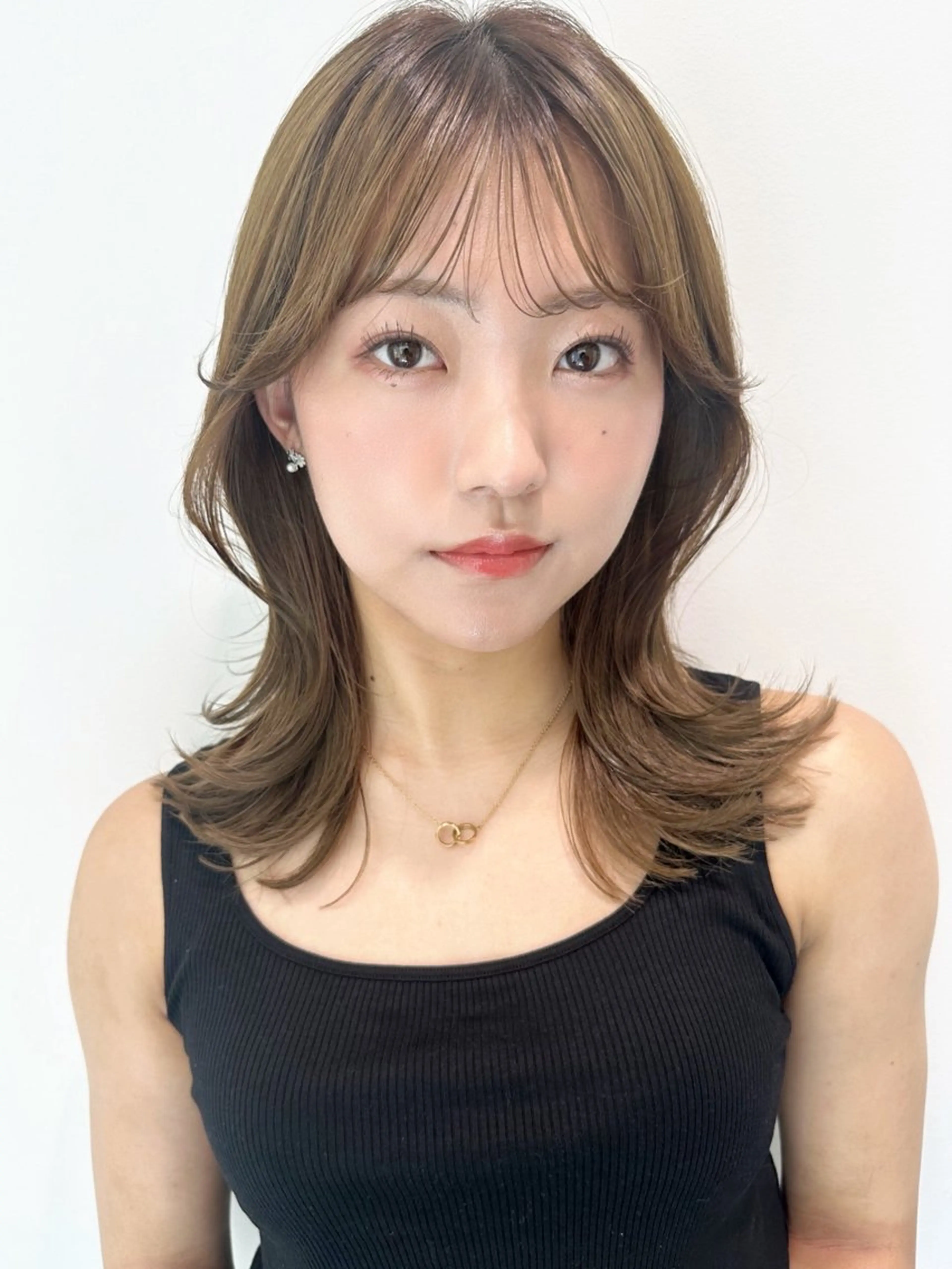 セミロング カラー 透明感カラー 顔周りカット レイヤーカット トリートメント カット ヘアカラー トリートメント 🩰ナチュラル可愛い kamicare🩰のヘアスタイル