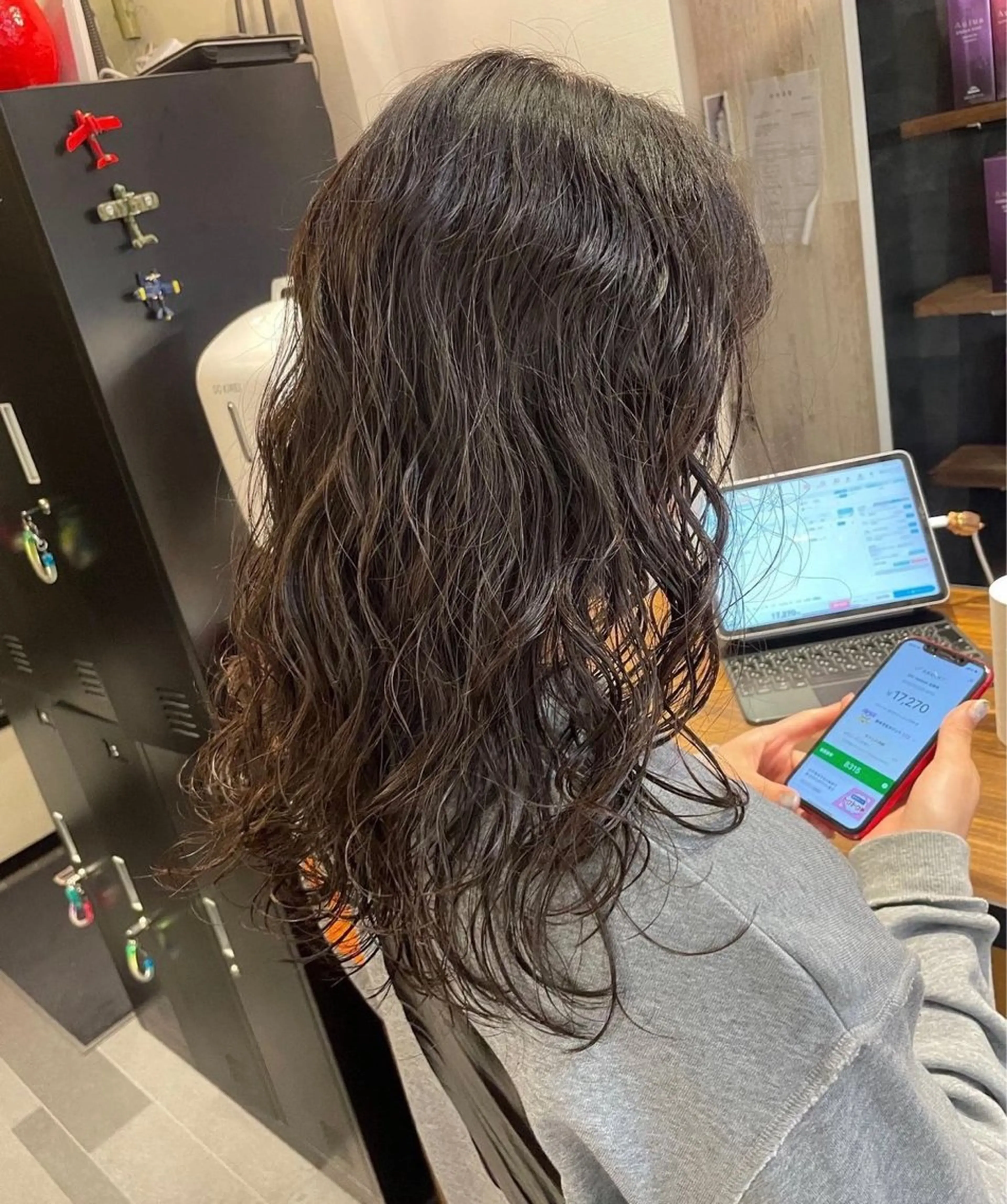 ロング パーマ Stir maison[ステアメゾン]所属・layer cut /MIKUのヘアスタイル
