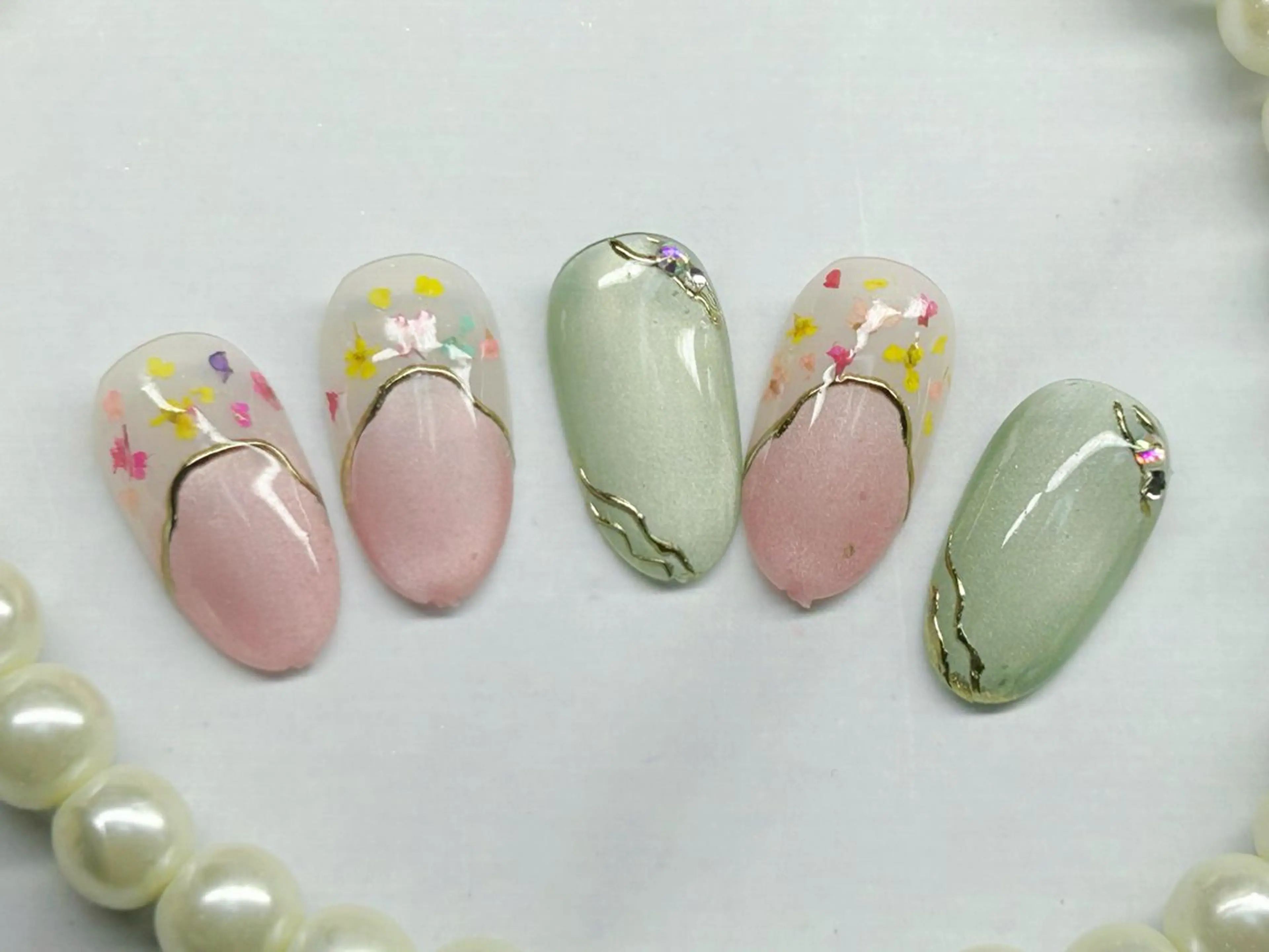 ネイル アートネイル 成人式 入学式 長さ出し フットネイル ハンドネイル Lino Nailのネイルデザイン