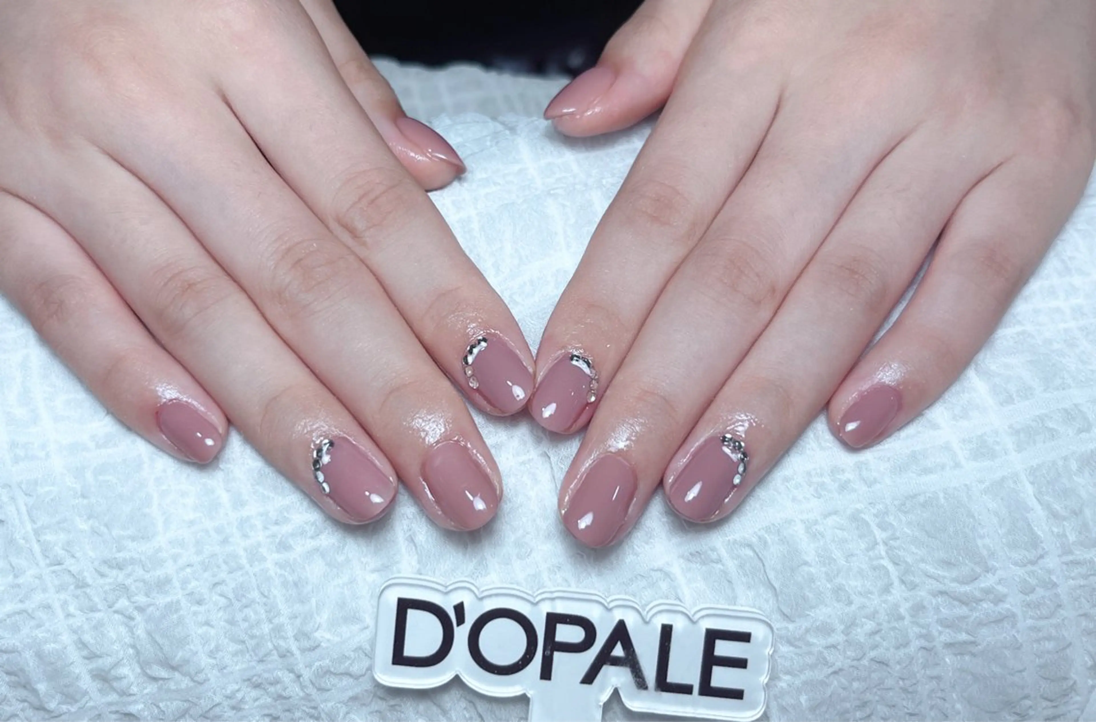 ネイル ハンドネイル DOPALE 上野店サロンのネイルデザイン