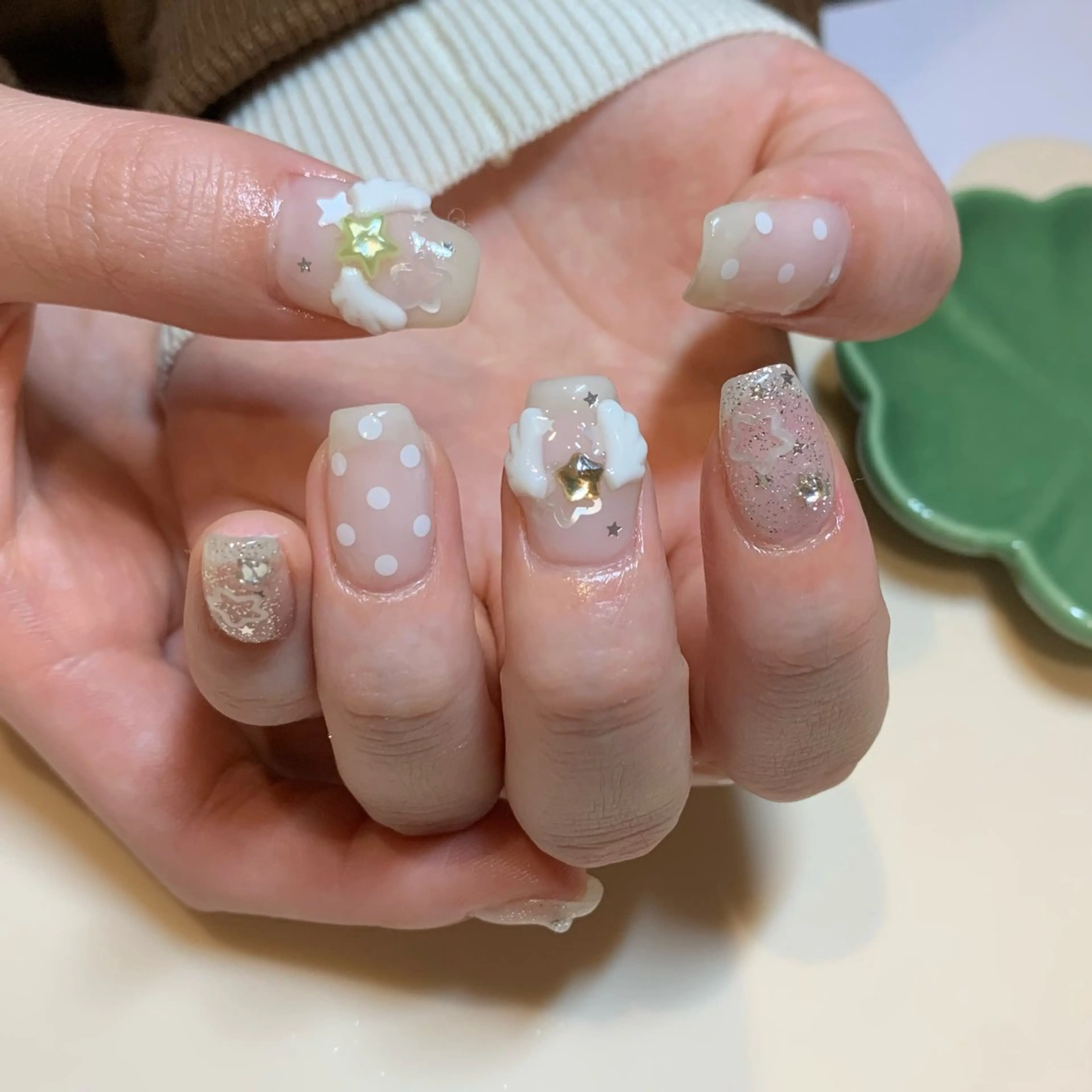 ネイル share salon RURU所属・⭐︎ hiyoriのネイルデザイン