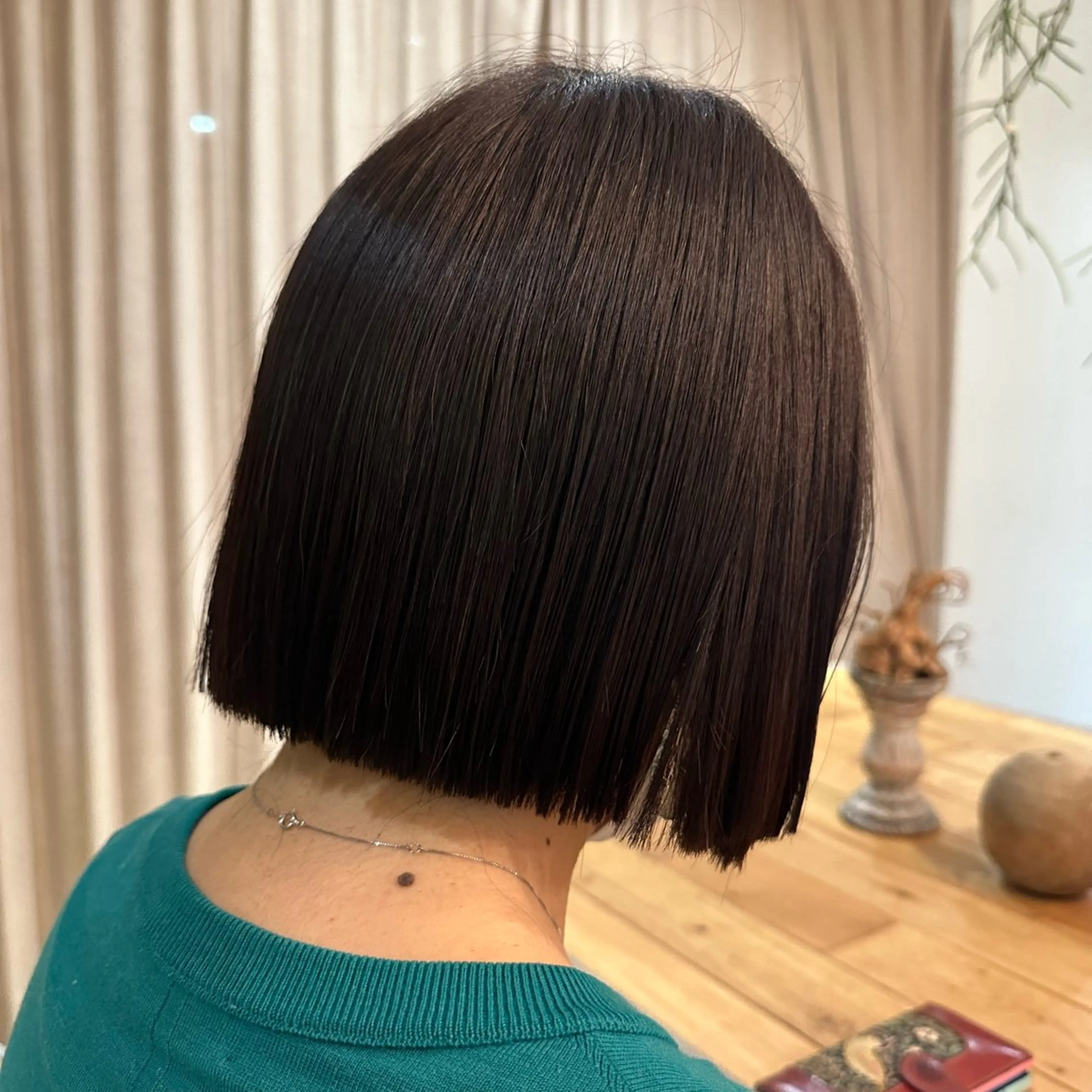 ショート ヘアアレンジ ボブ 飯島 美海のヘアスタイル