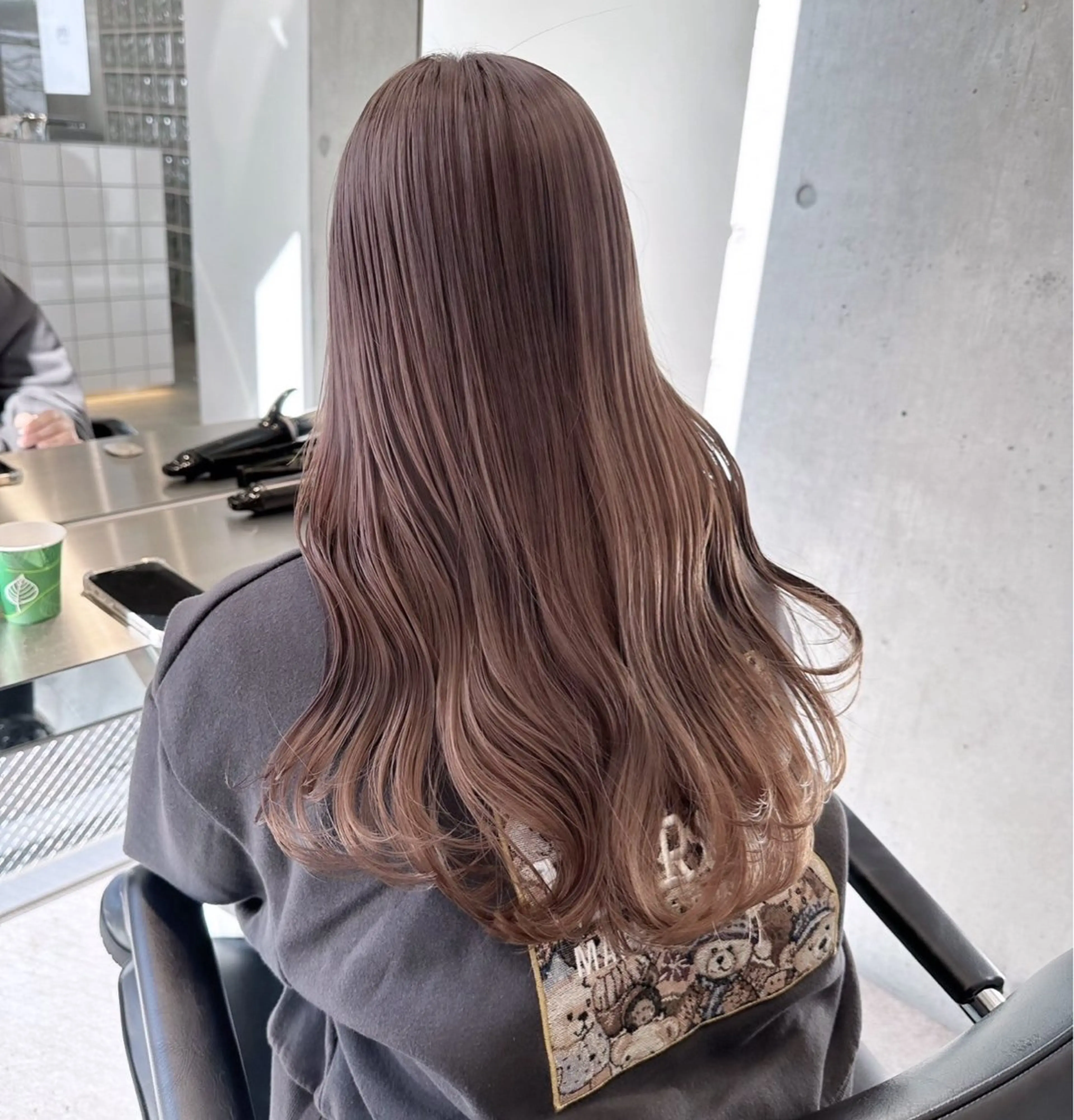 ロング カラー ヘアカラー トリートメント ALBUM GINZA所属・❣️ショート特化❣️ 🎀モモカ🎀のヘアスタイル