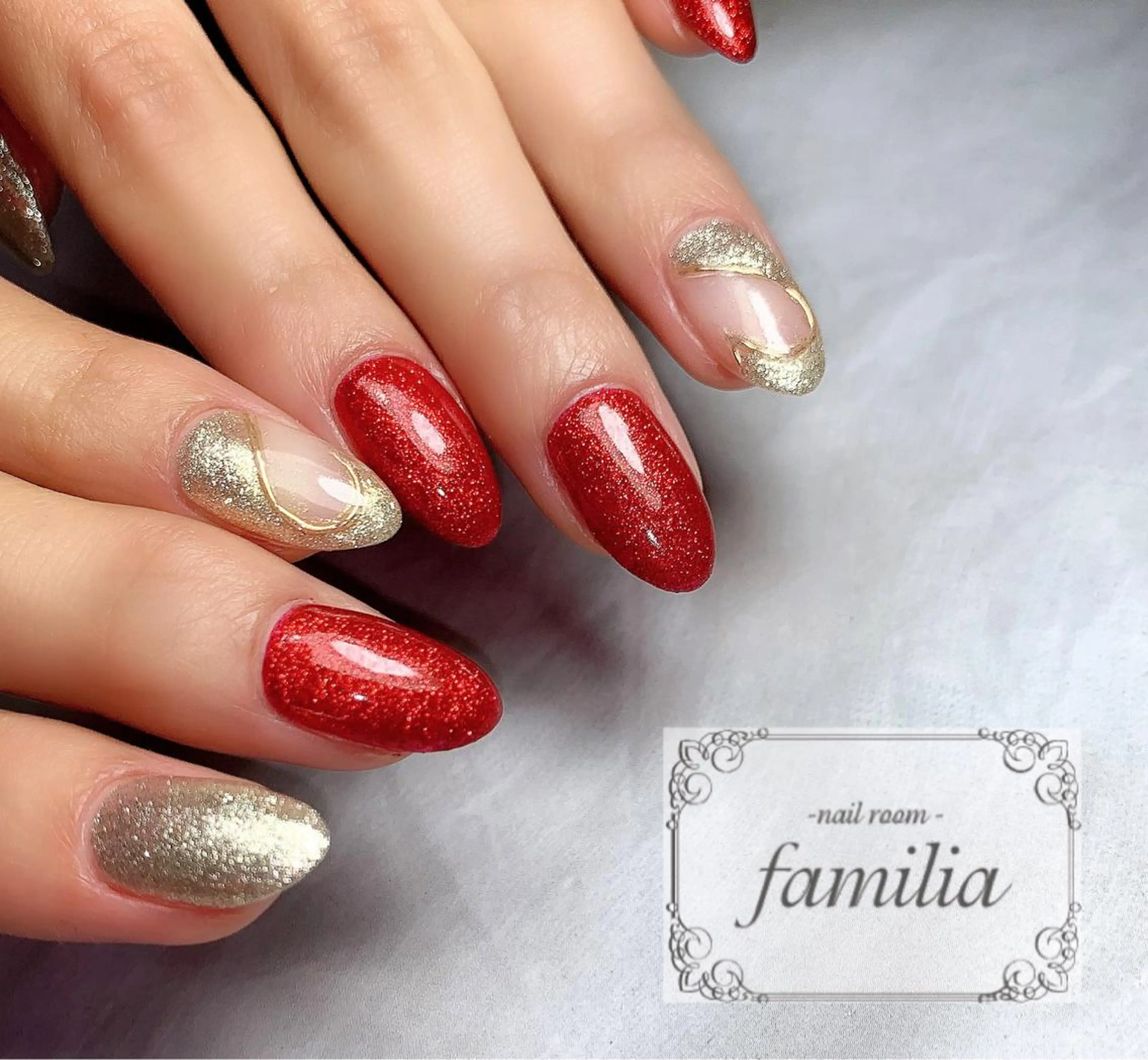 ネイル ハンドネイル -nailroom- familiaのネイルデザイン