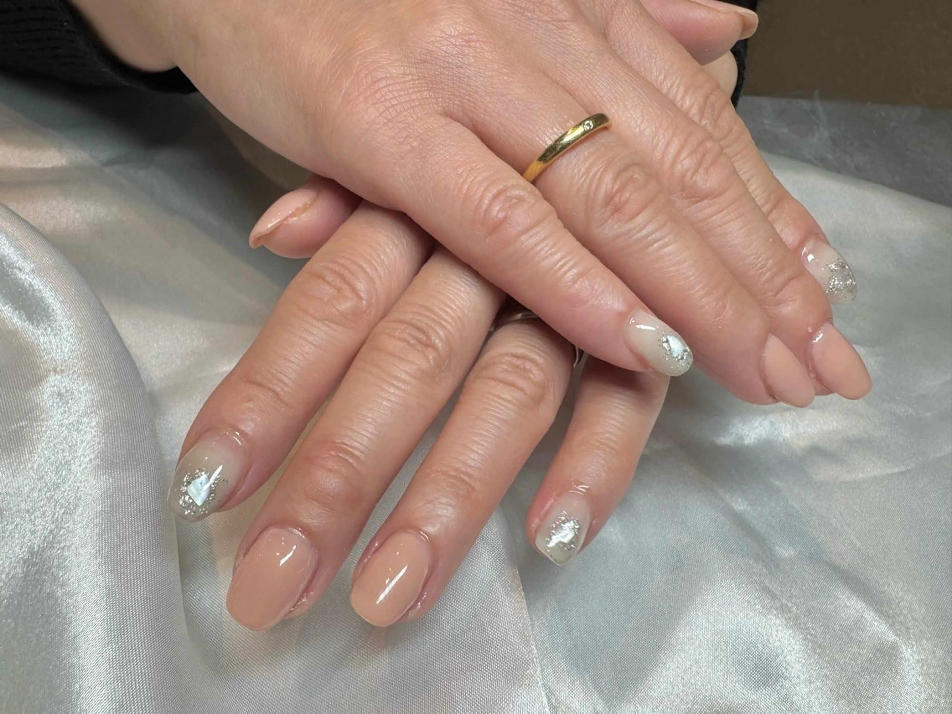 ネイル ニュアンスネイル 春ネイル ハンドネイル プライベートサロン LUANAのネイルデザイン