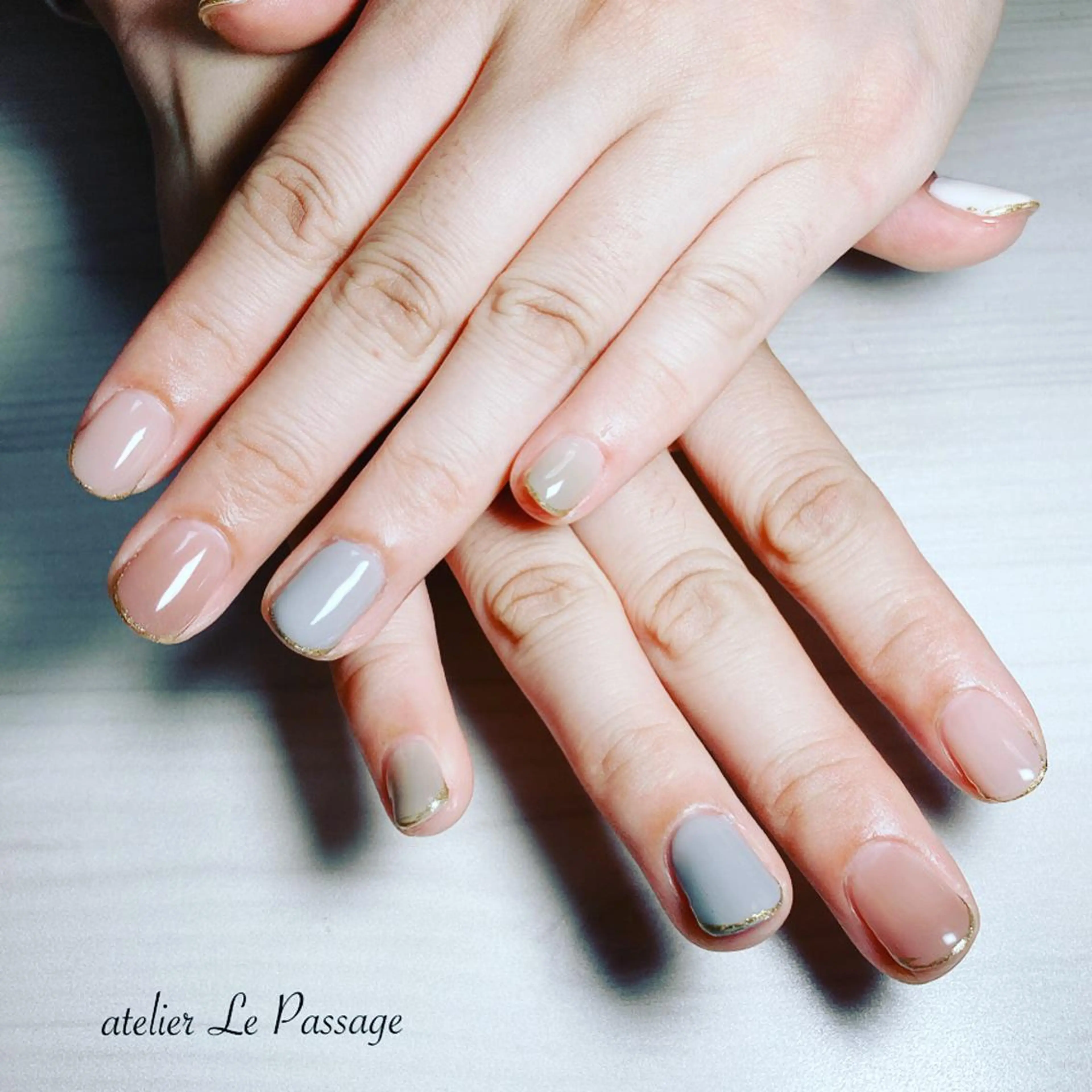 ネイル ジェルネイル オフィスネイル パラジェル 冬ネイル Atelier Le Passage所属・h nakatsukaのネイルデザイン