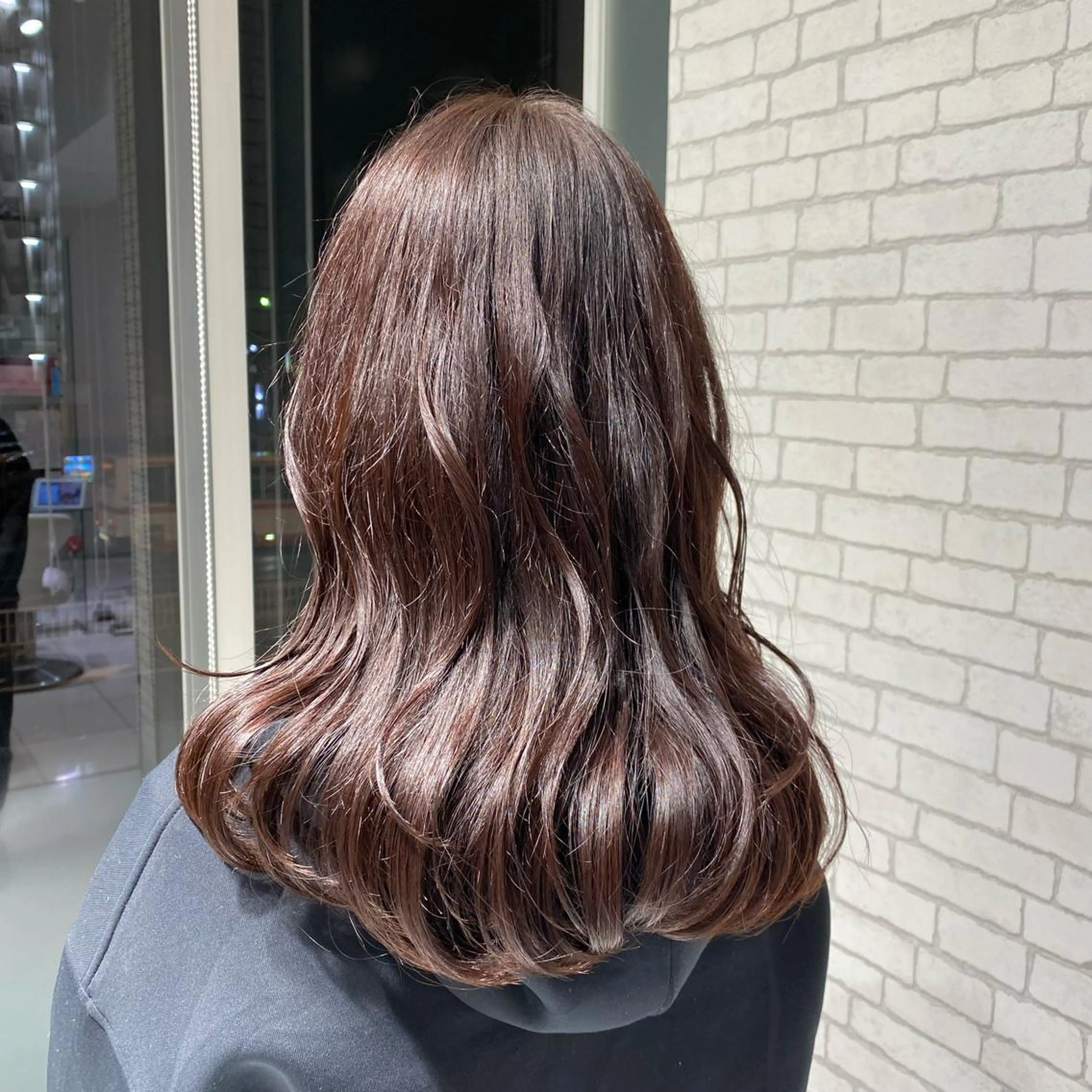 カラー ブラウンカラー ショコラブラウン ヘアカラー トリートメント stylist 🐶内藤 成香のヘアスタイル