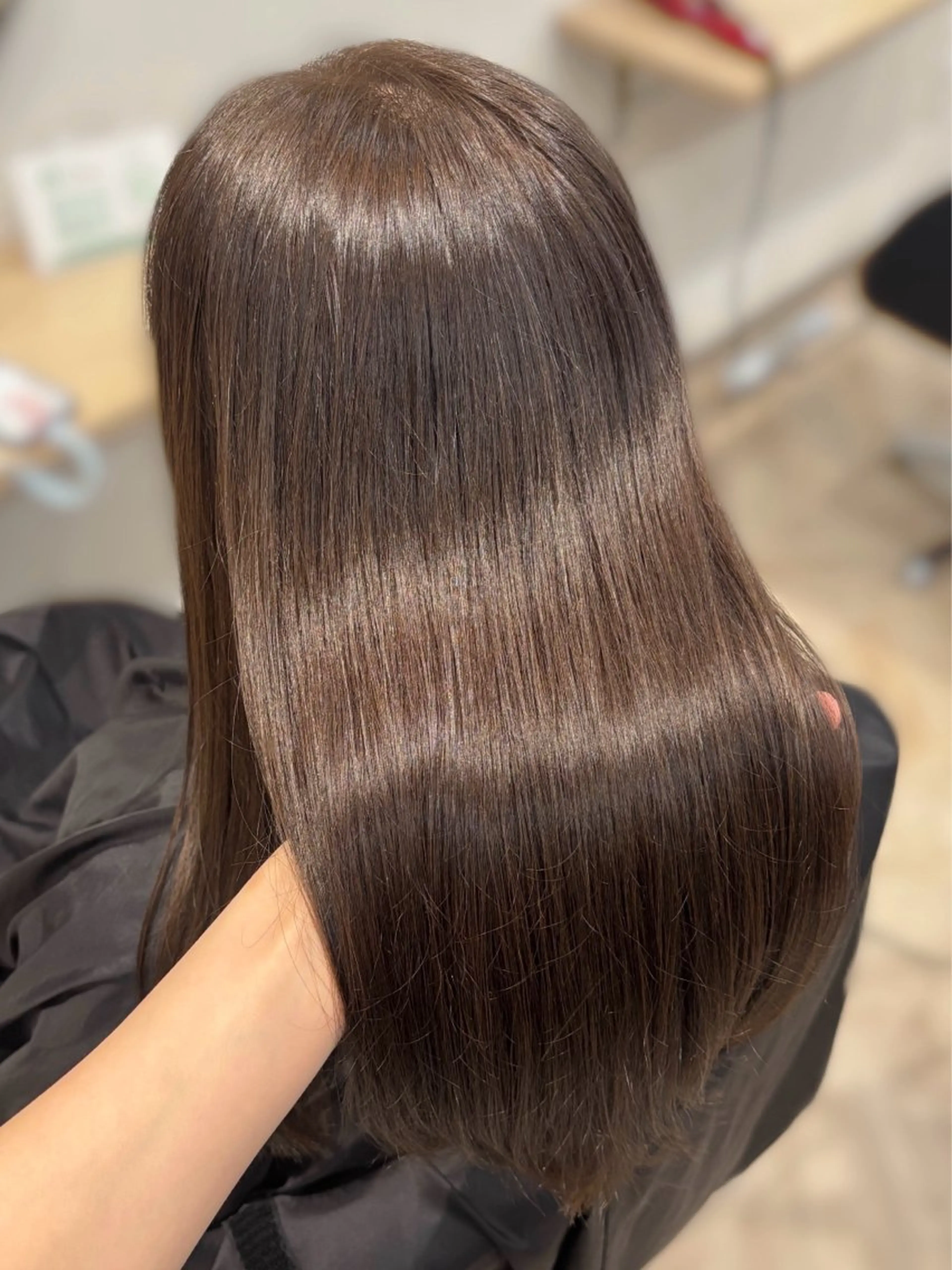 【ミニモ限定価格🎀】　　　　　　　　　　　　　　　　　　　　　　　　　　　　　似合わせカット+カラー+trの写真