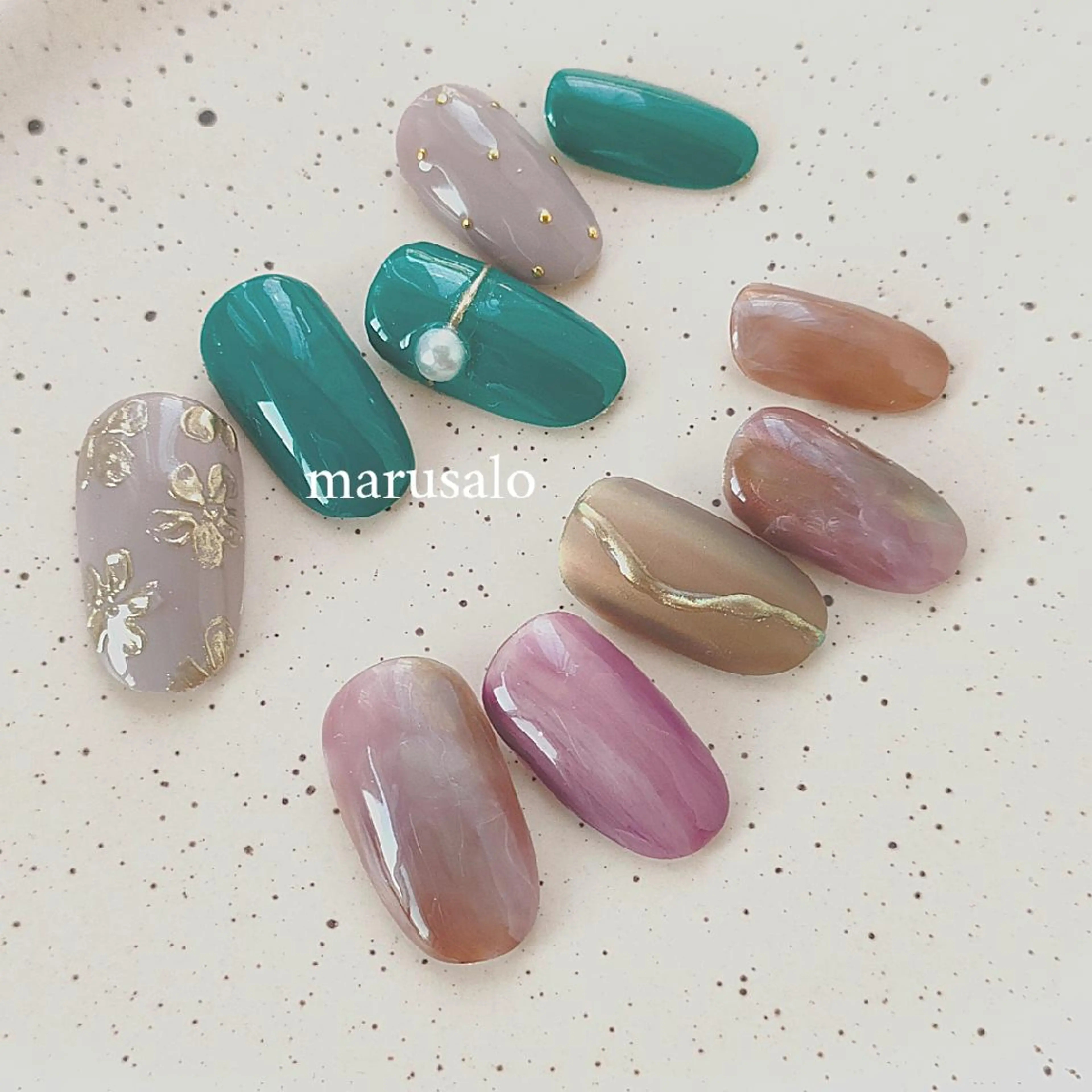 ネイル フラワーネイル ミラーネイル ニュアンスネイル パープル marusalo nailのネイルデザイン