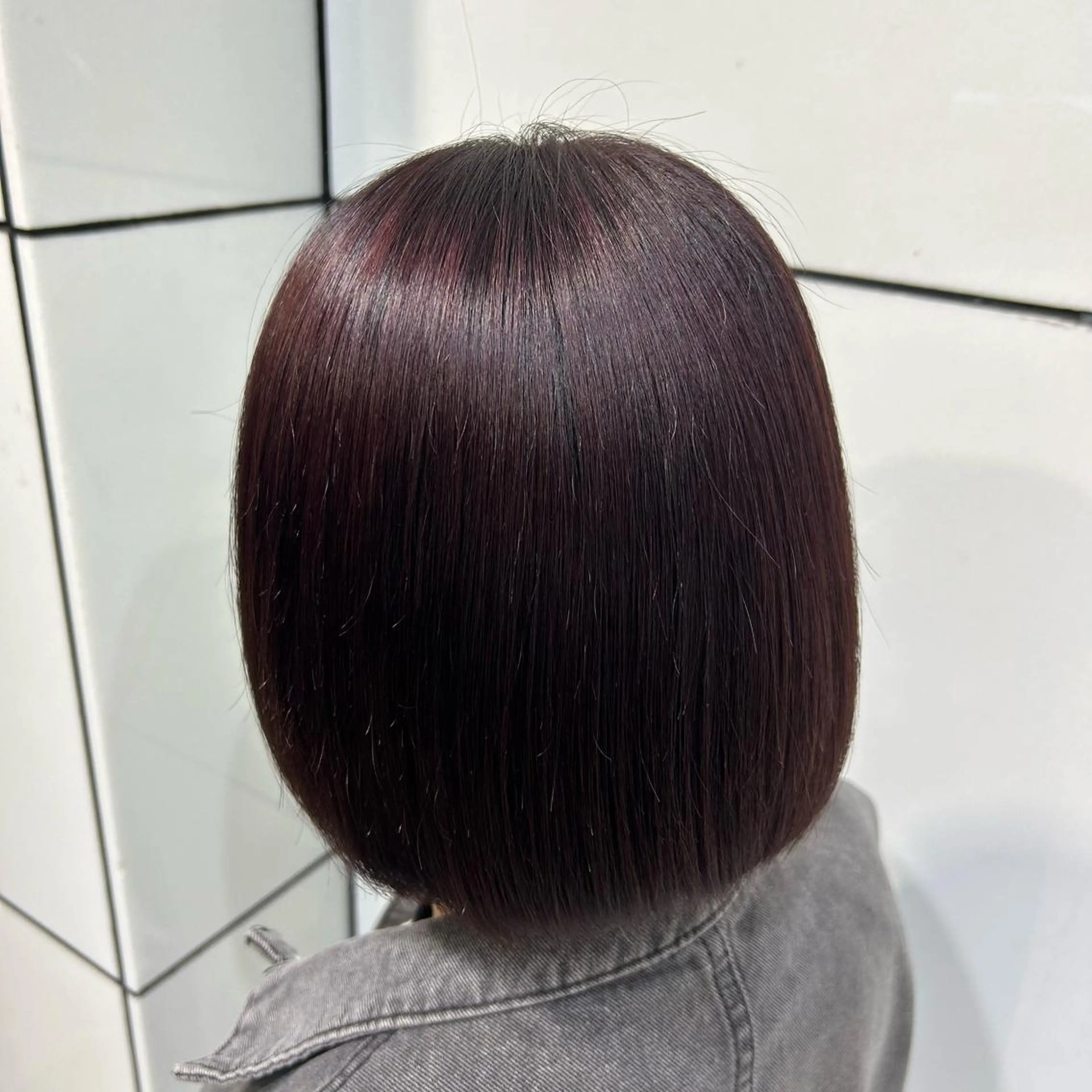 ミディアム カラー ハイトーンカラー レッドカラー 学生 ヘアカラー 🦋sana🦋 🫧透明感カラー🫧のヘアスタイル
