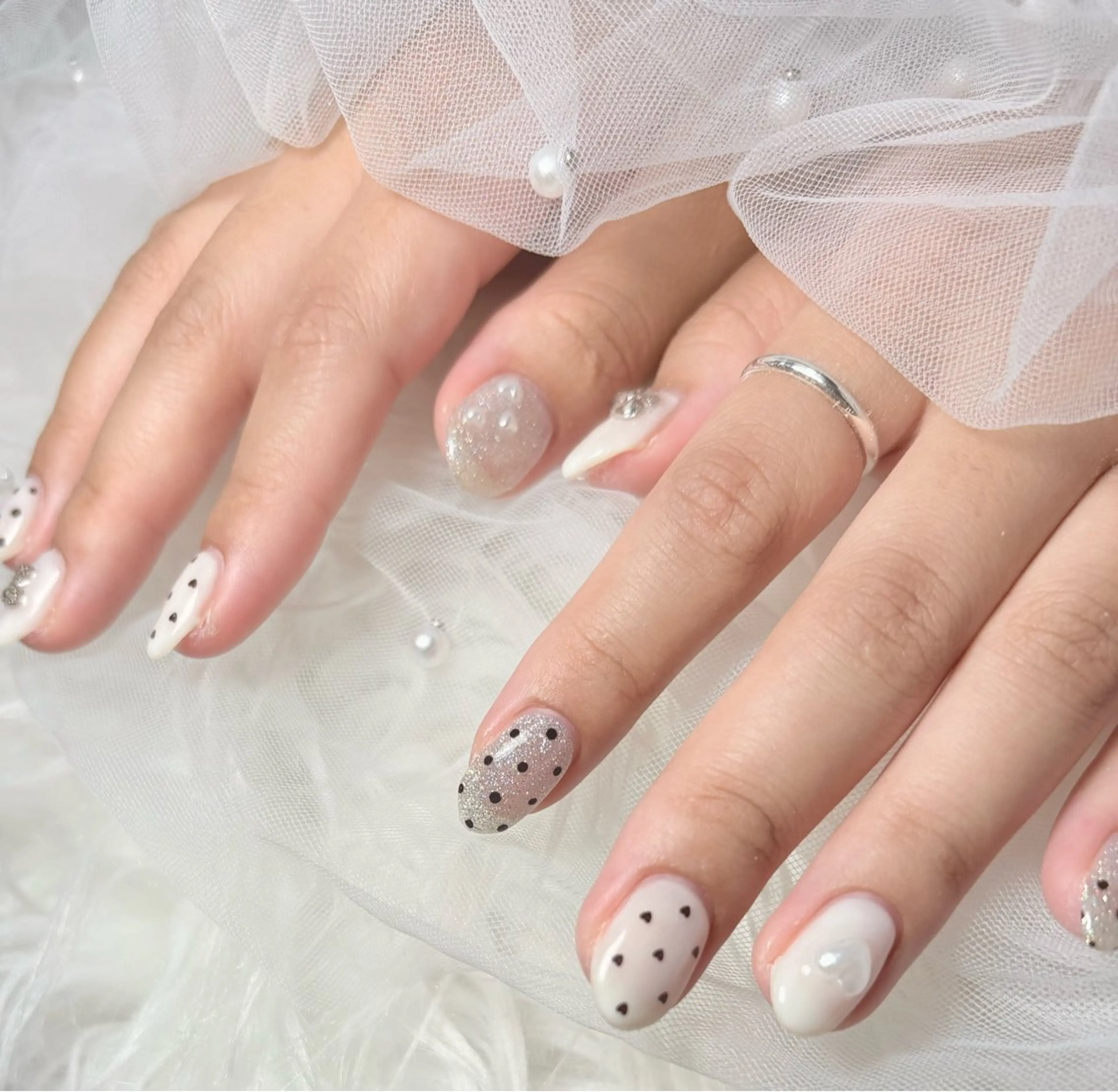 ネイル 持ち込み 山科駅徒歩3分❣️ 代表　紗恵子のネイルデザイン