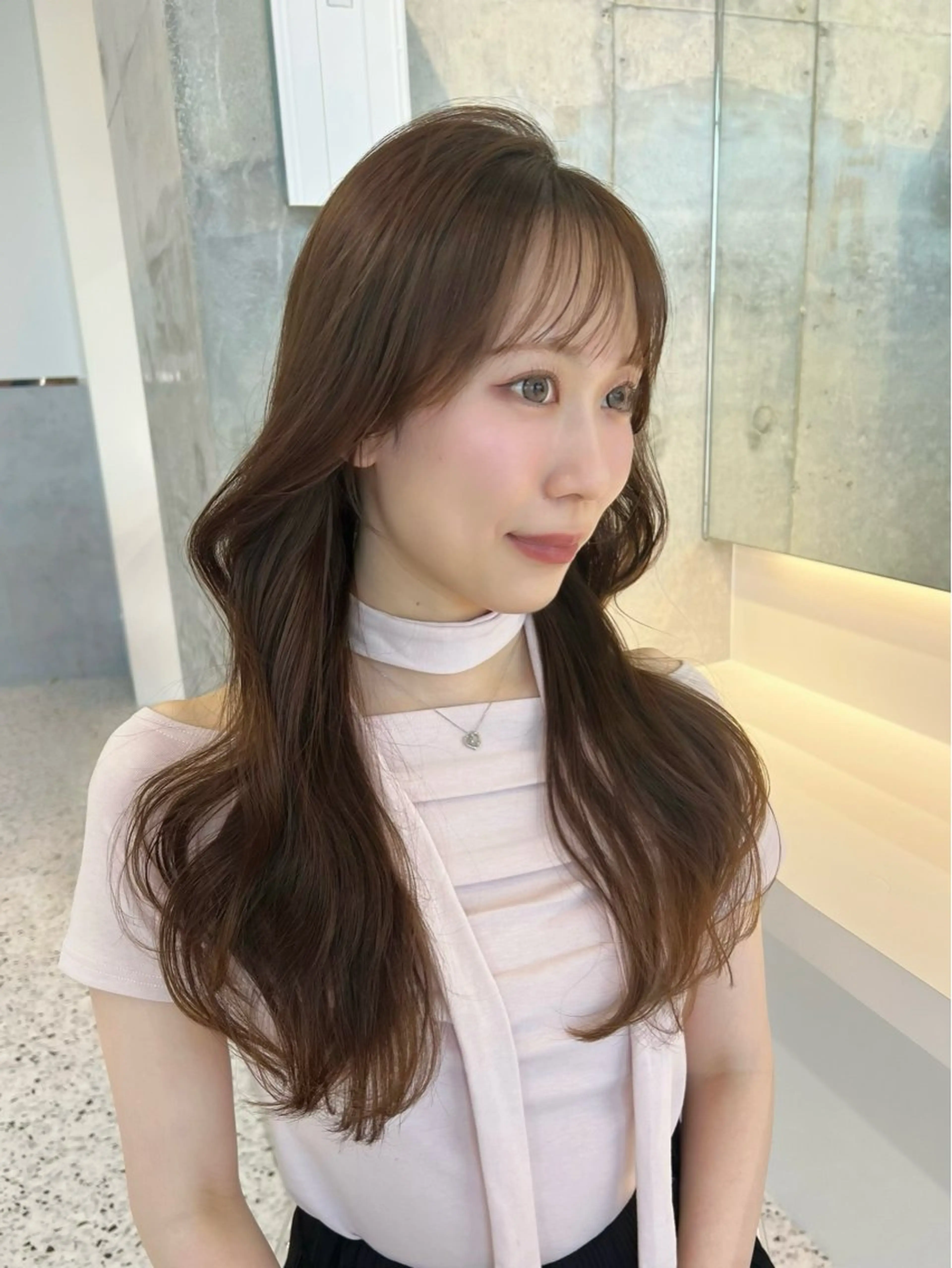ロング チョコレートブラウン 韓国風ヘア ワンホンヘア ヘアカラー Lond Role所属・🎀透明感ブラウ ンshizuka🎀のヘアスタイル