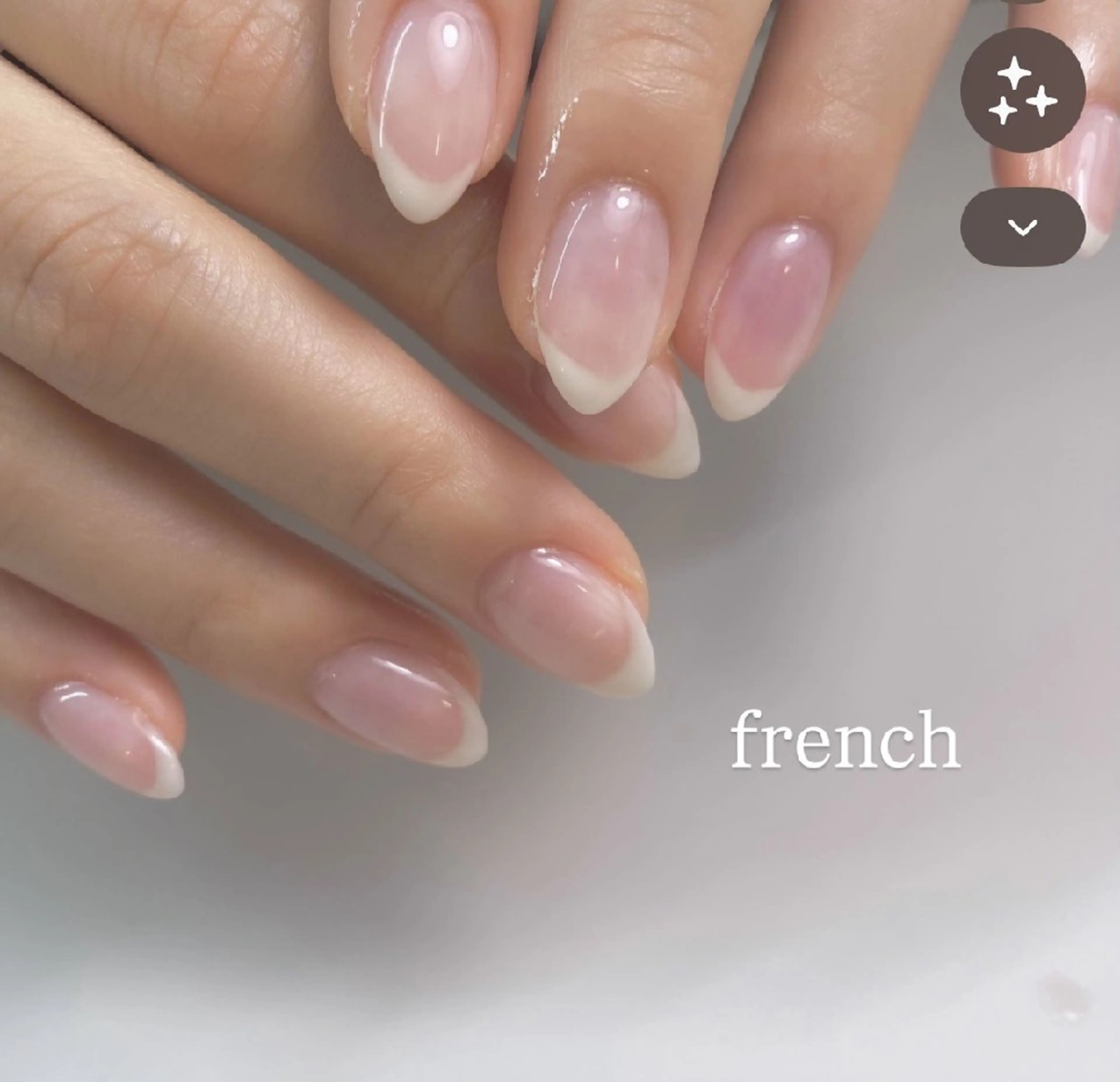 ネイル フレンチネイル LYLY aiのネイルデザイン