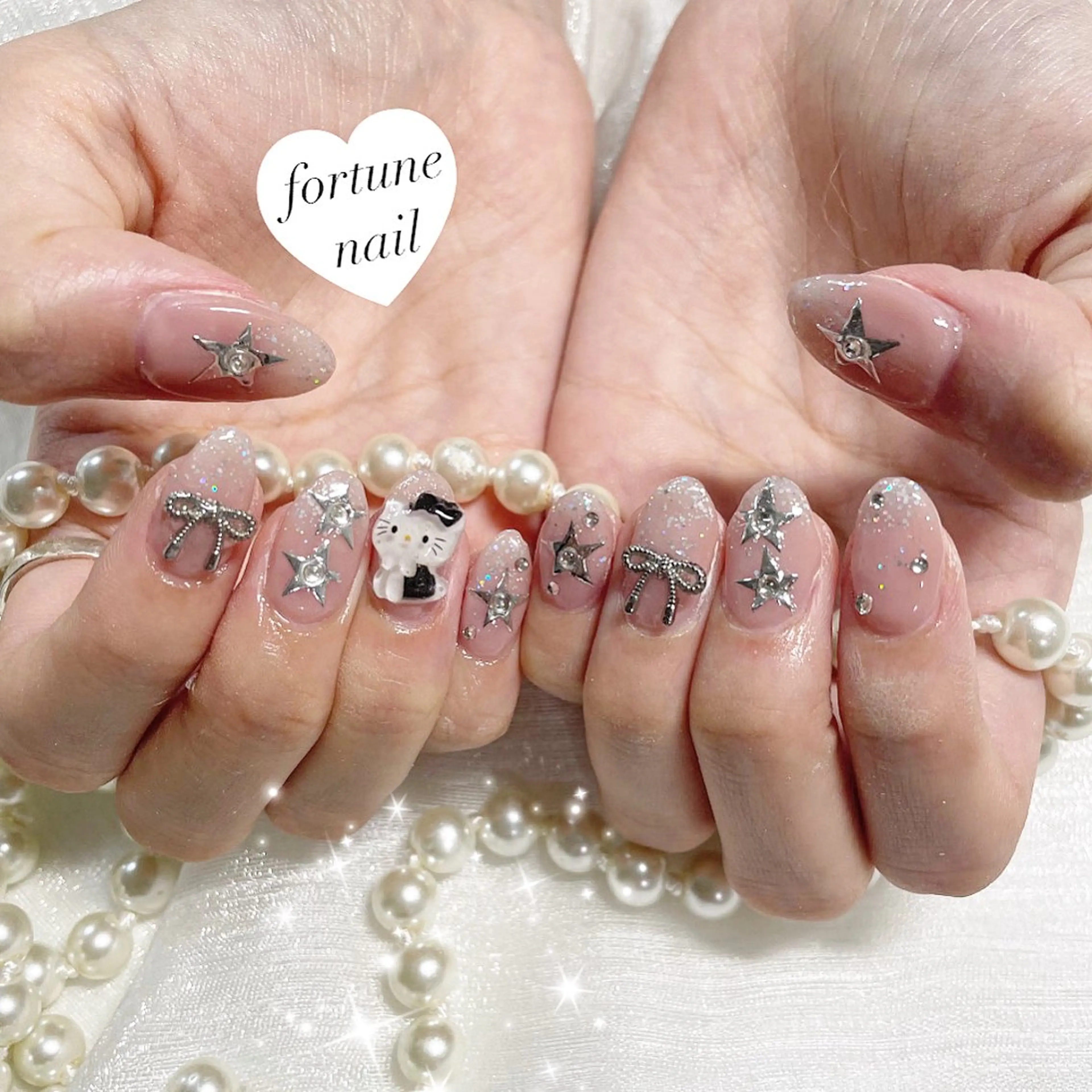 ネイル ガーリー ハンドネイル 💎saori 💎のネイルデザイン