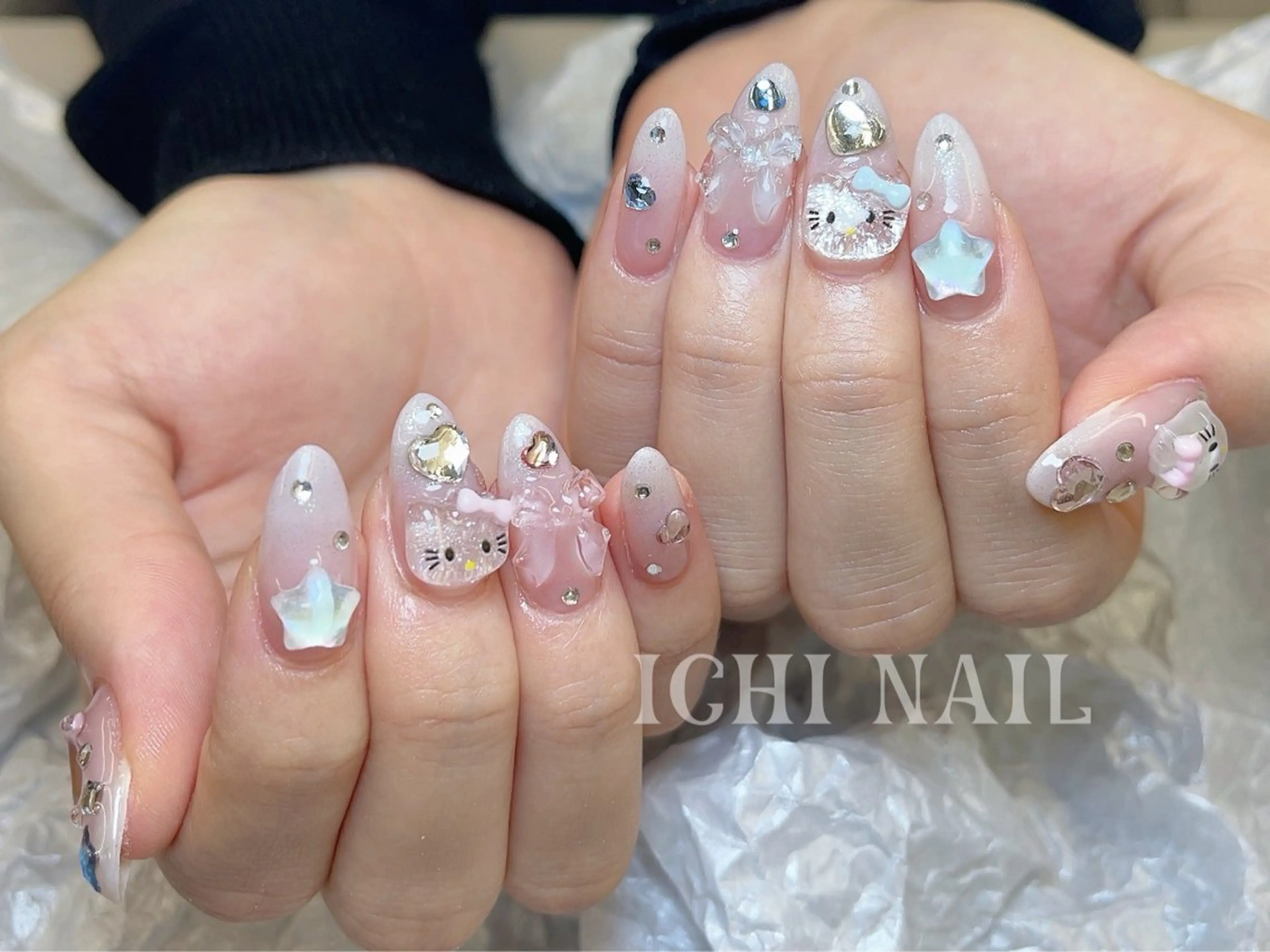 ネイル ハンドネイル 🧚🏻‍♀️ NOHA🎀のネイルデザイン