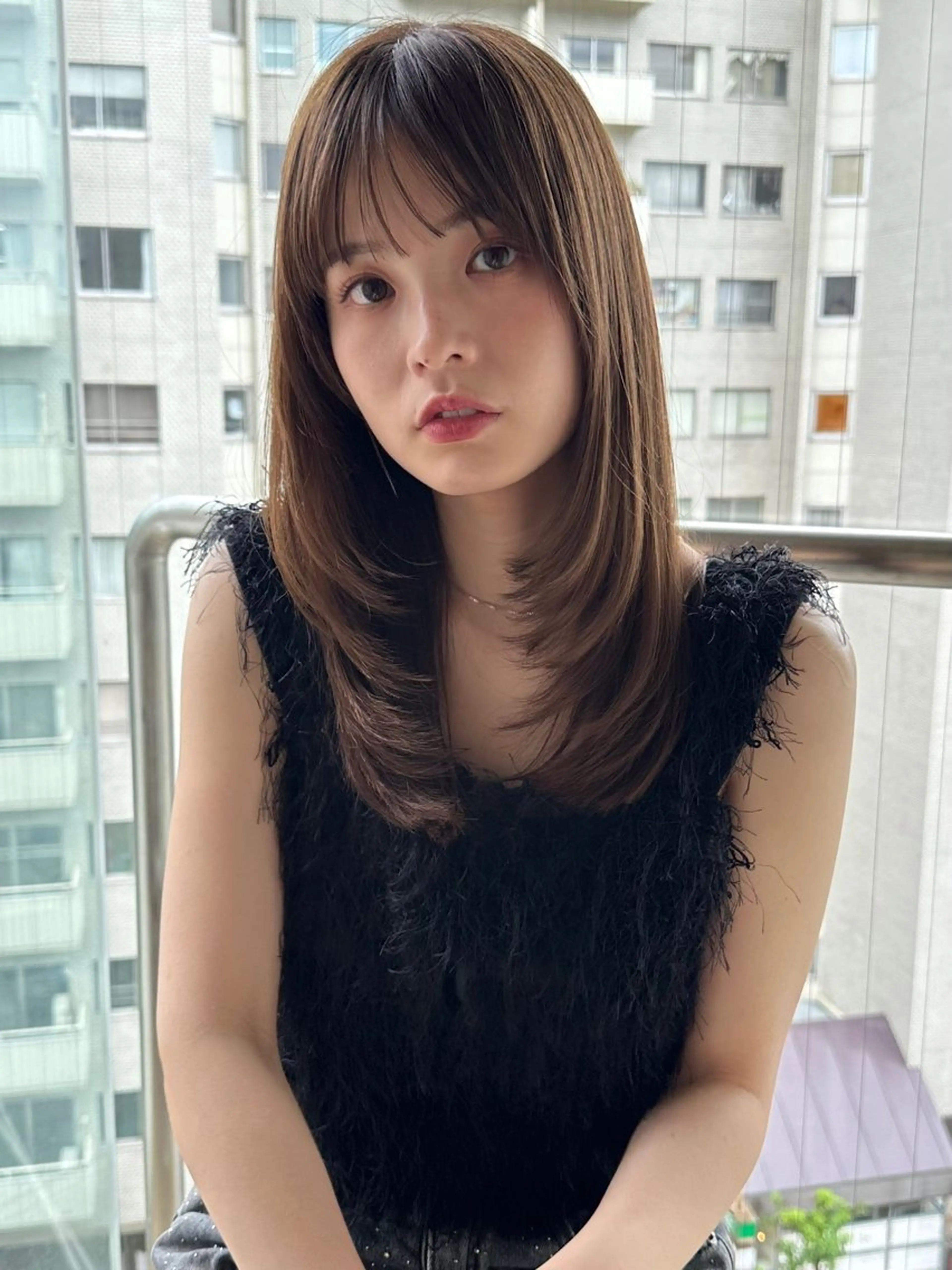 セミロング カラー 【当日OK◉】レ イヤー/透明感カラーのヘアスタイル