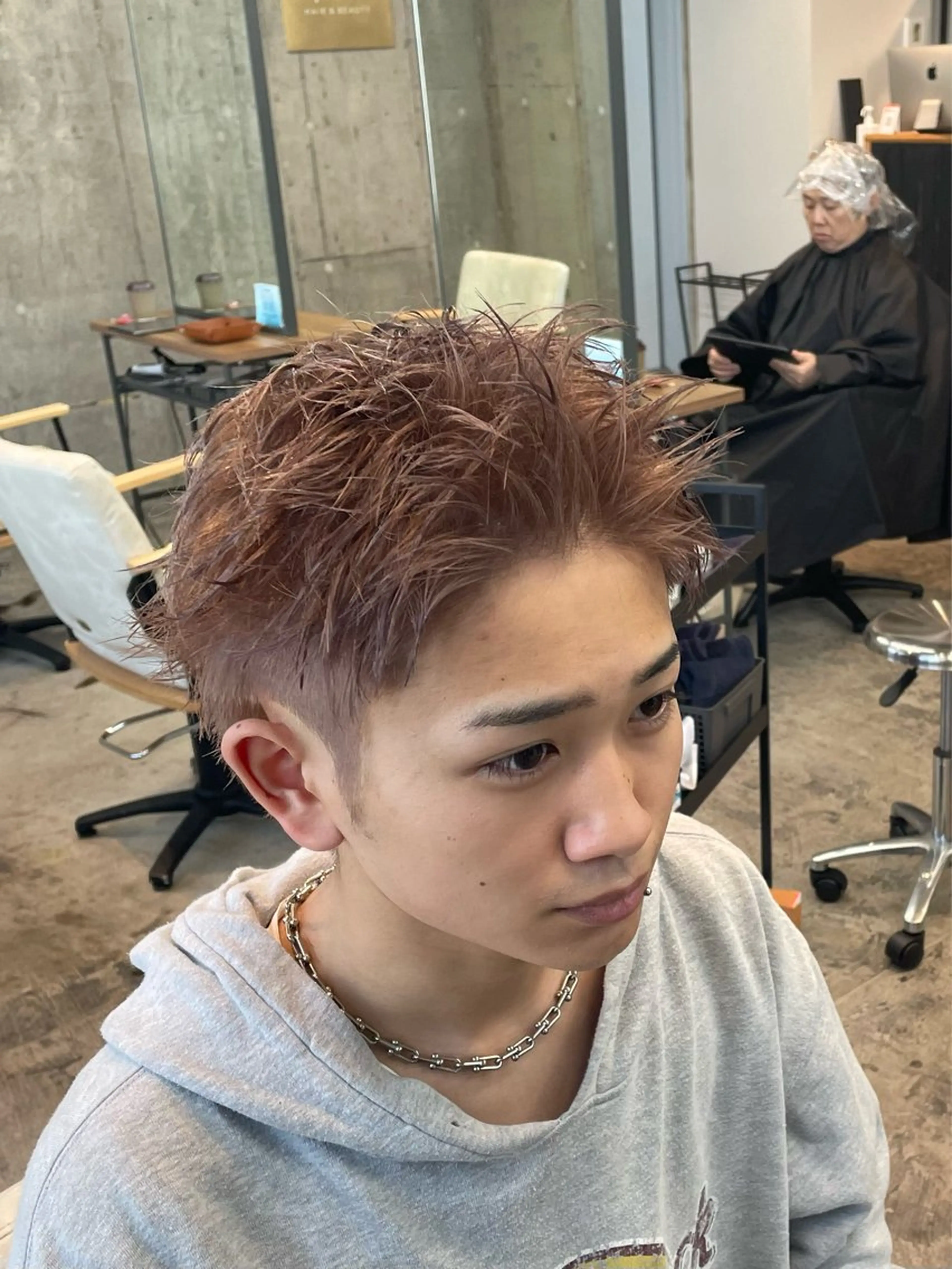 ショート カラー パーマ メンズ カット 🎧シャドウパーマ/ SOUMA🎧のヘアスタイル