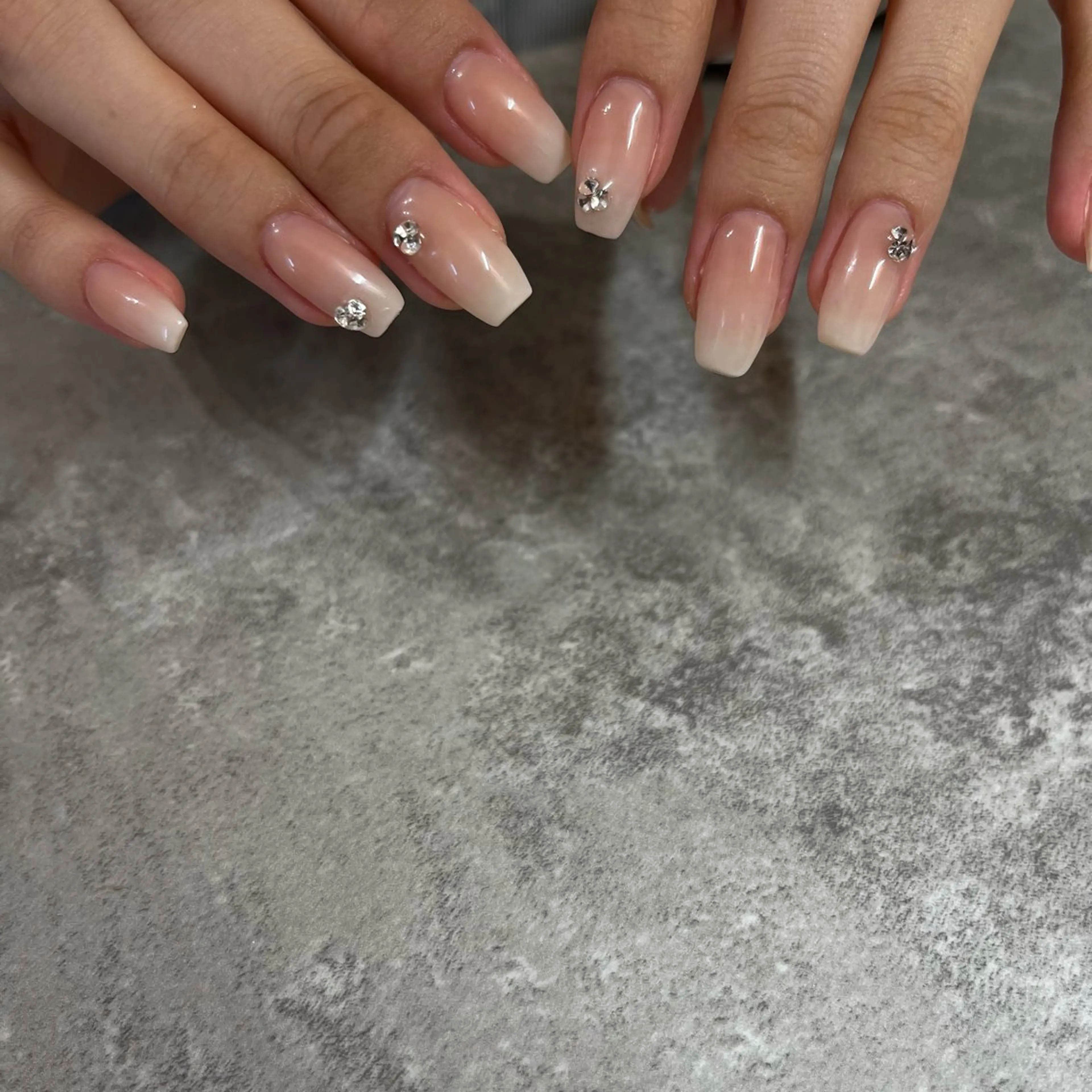 ネイル ハンドネイル Lélia nail Himariのネイルデザイン