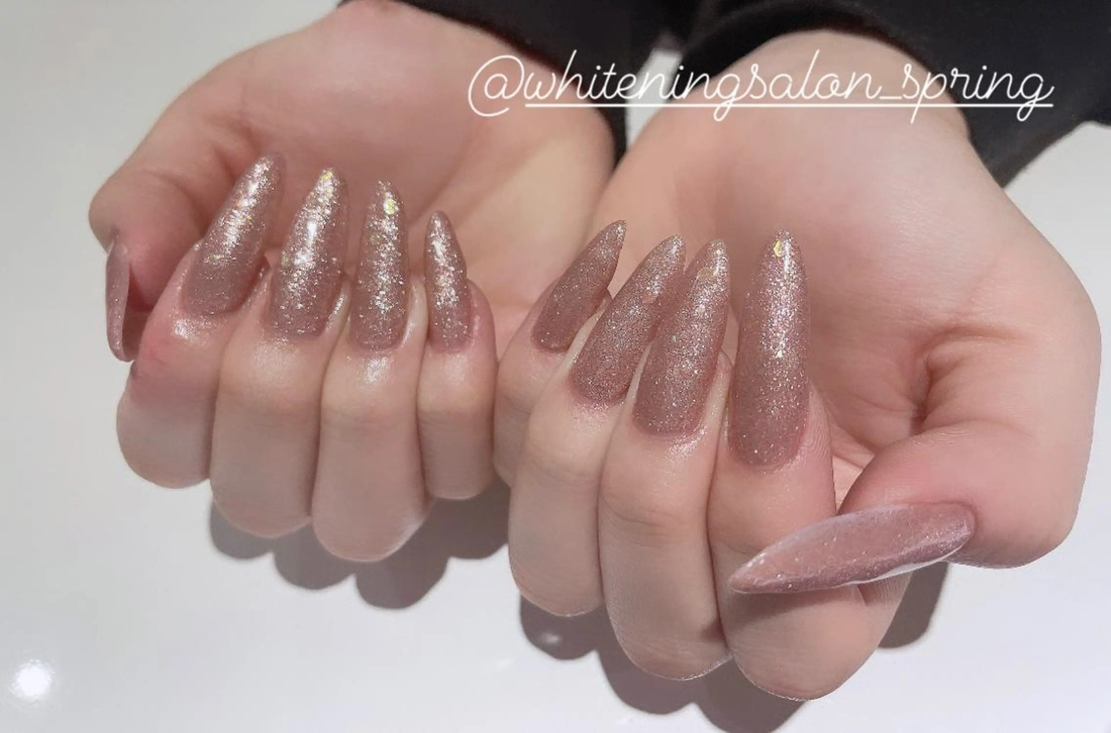 ネイル ラメ(グリッター) ワンカラーネイル Nakao Hitomiのネイルデザイン