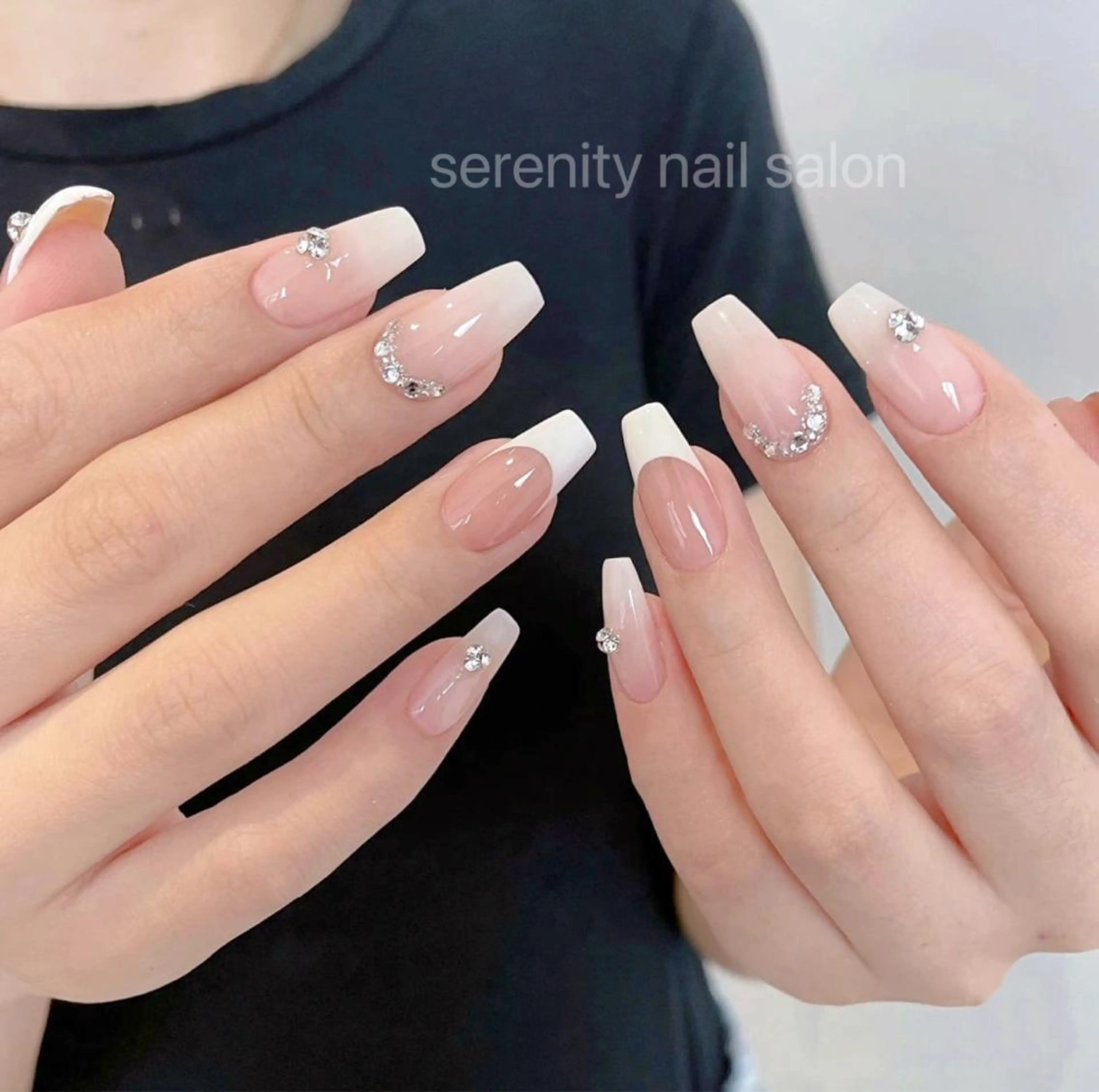 ネイル ハンドネイル ハンドケア ✨Serenity ワンホンネイルのネイルデザイン