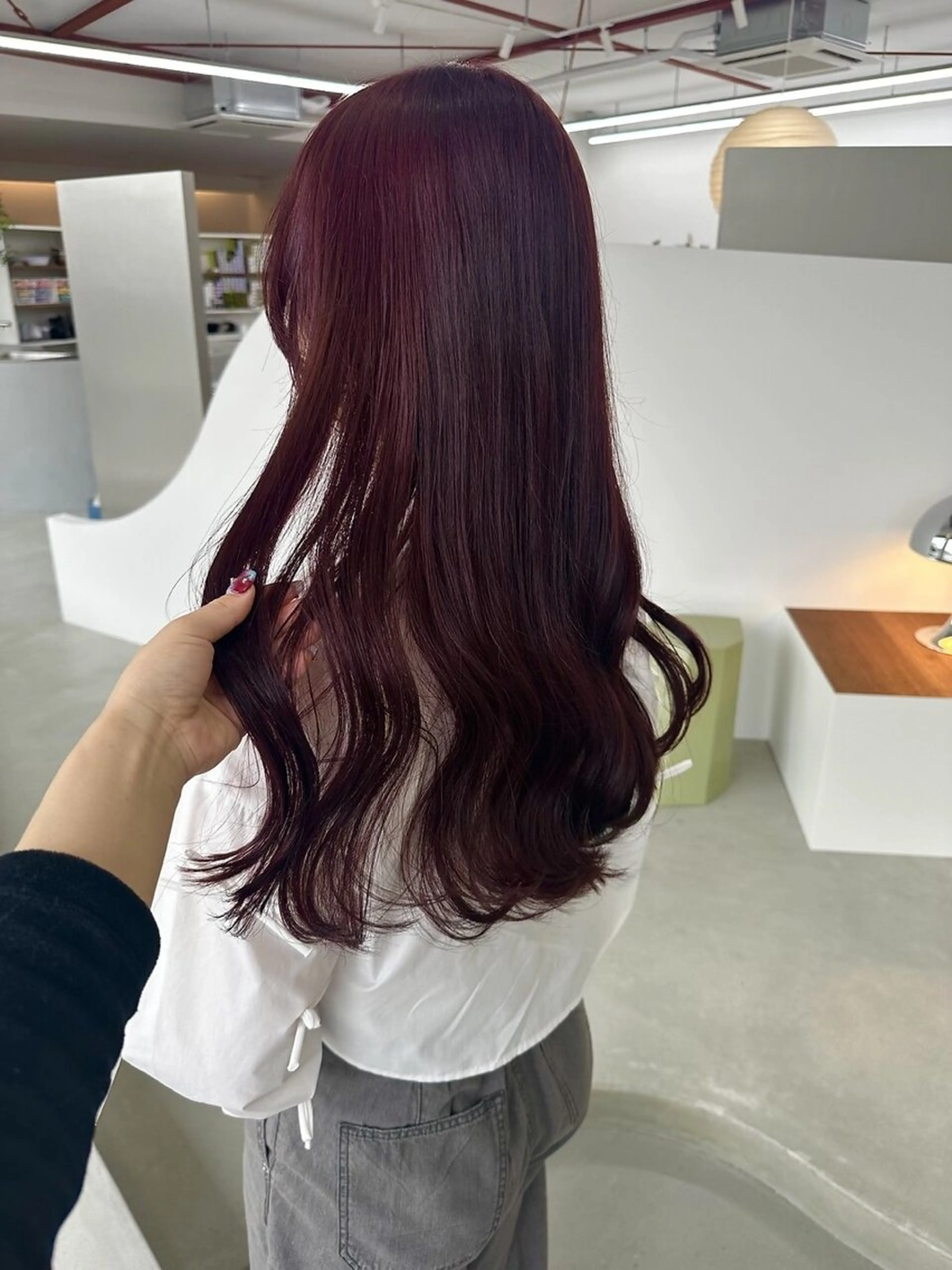 ロング カラー 透明感/艶カラー のあ 🧚🏼‍♀️のヘアスタイル