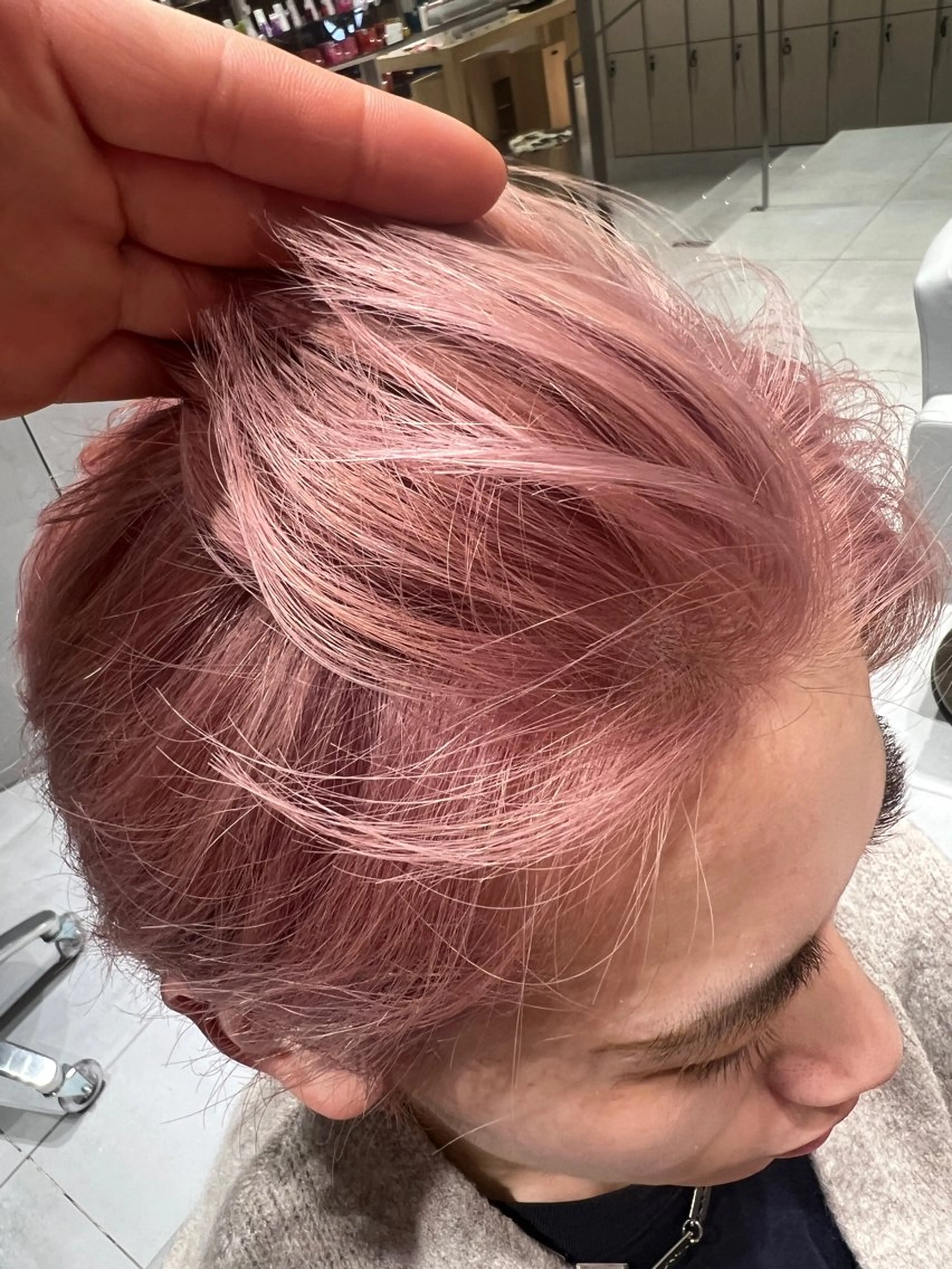ショート カラー メンズ メンズブリーチ メンズハイライト ブリーチ デザインカラー ハイライトカラー kako　ショート ボブのヘアスタイル