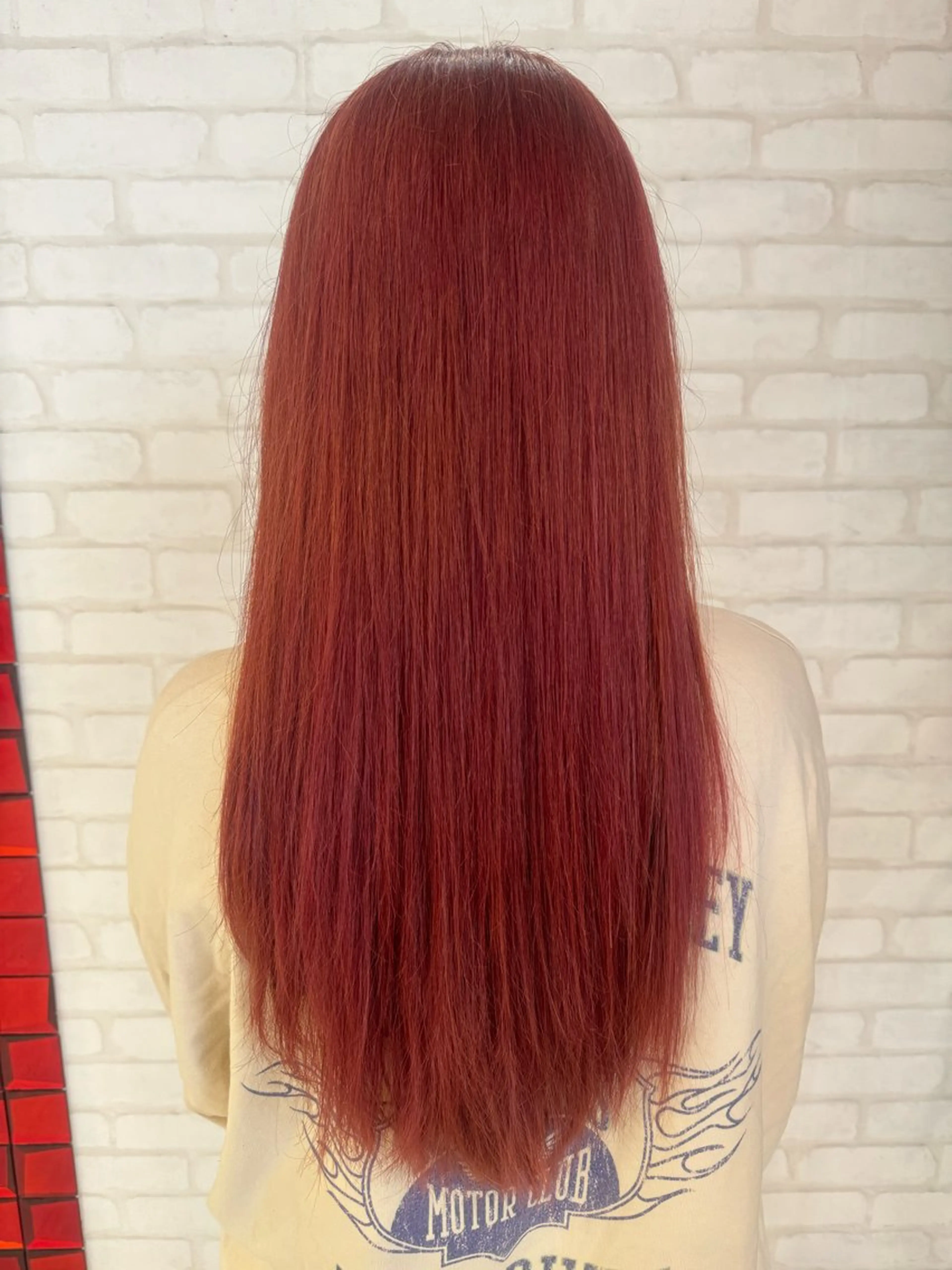 ロング ヘアカラー 松尾 怜奈のヘアスタイル