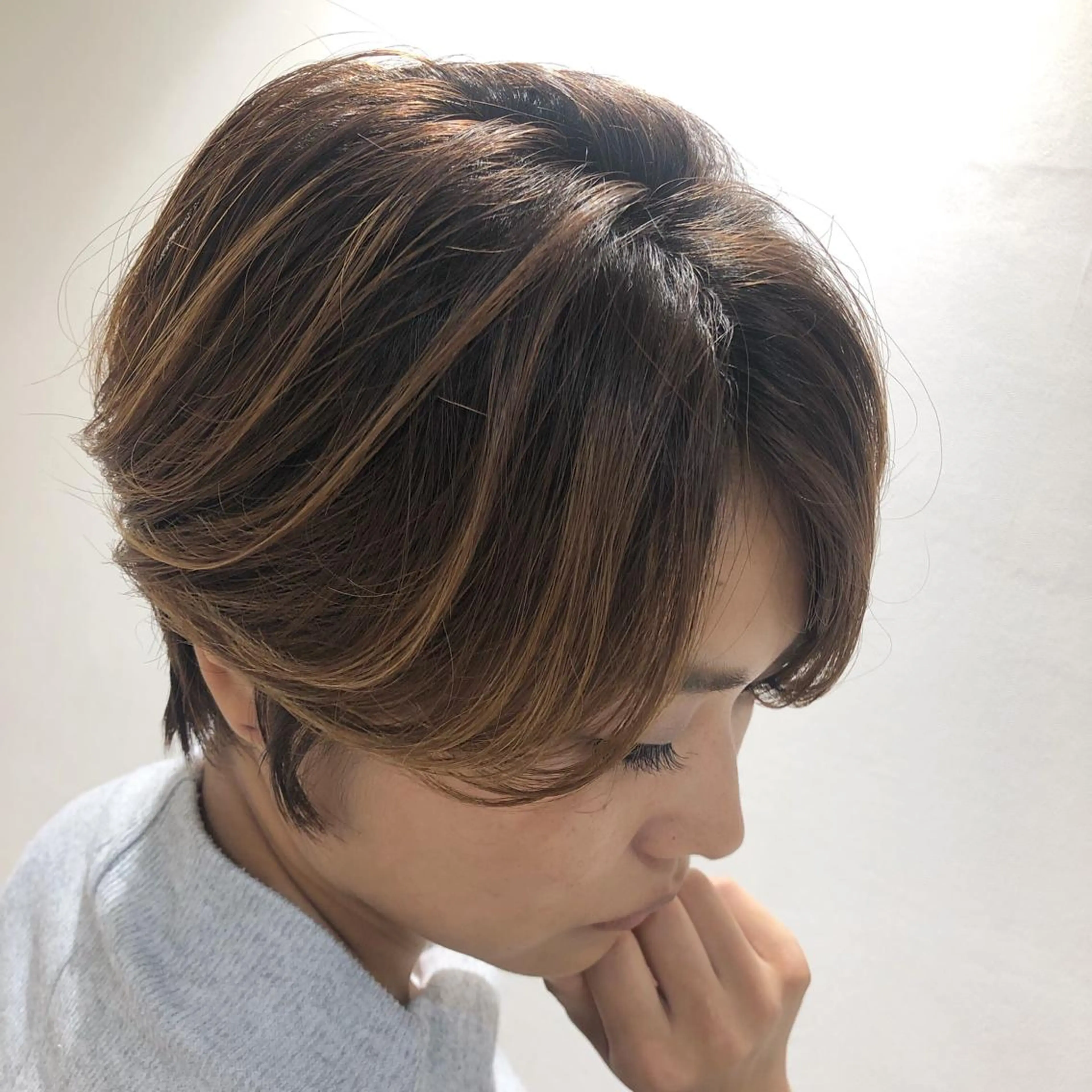 ショート カラー ハイライトカラー ハイライト ショートヘア ノアヘアデザイン町田店所属・ショートヘア特化 mayaのヘアスタイル