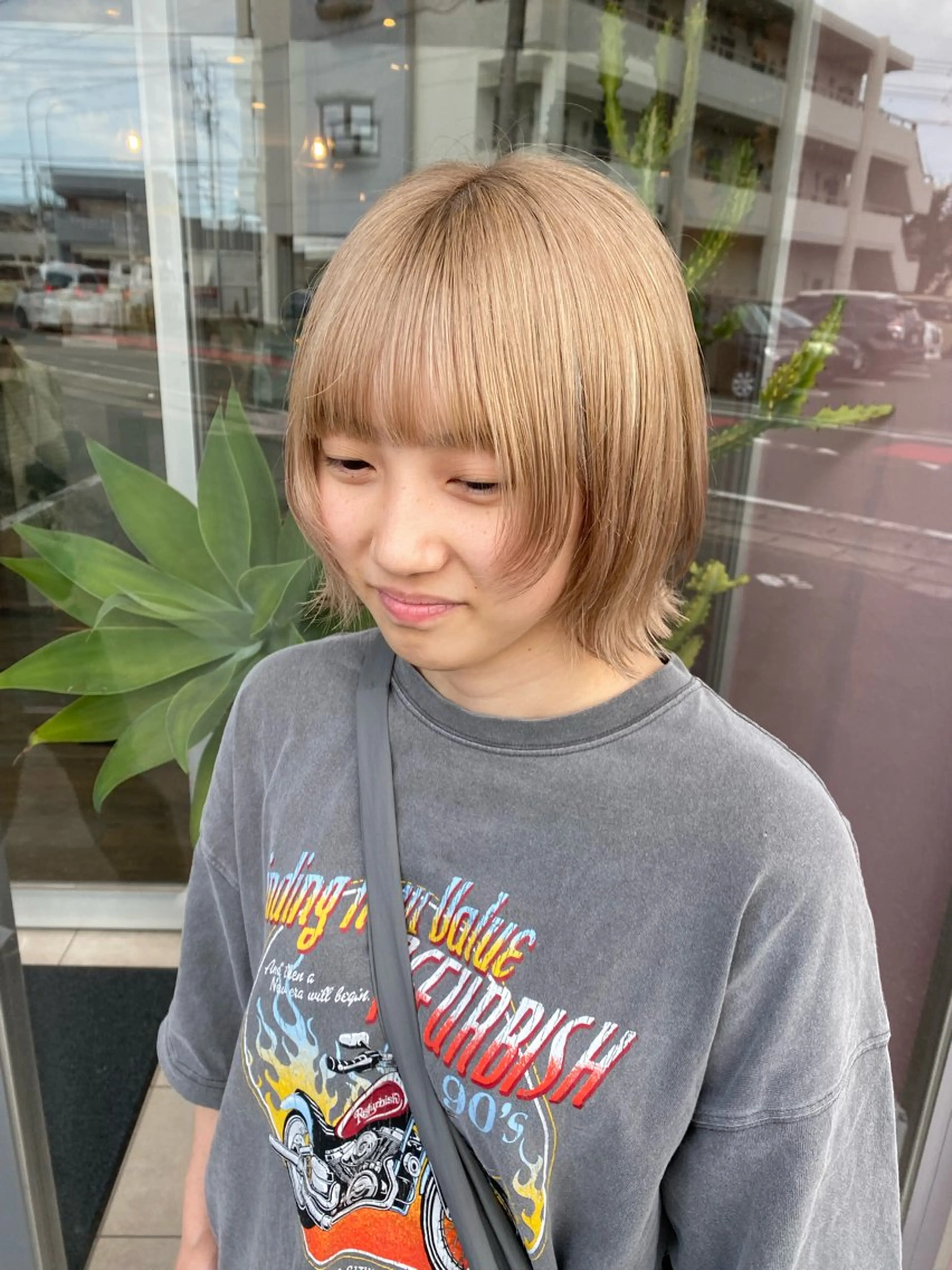 ショート ボブレイヤー ボブ 顔周りカット レイヤーカット ウルフカット ハイトーン/透明感 カラー🤍こころのヘアスタイル