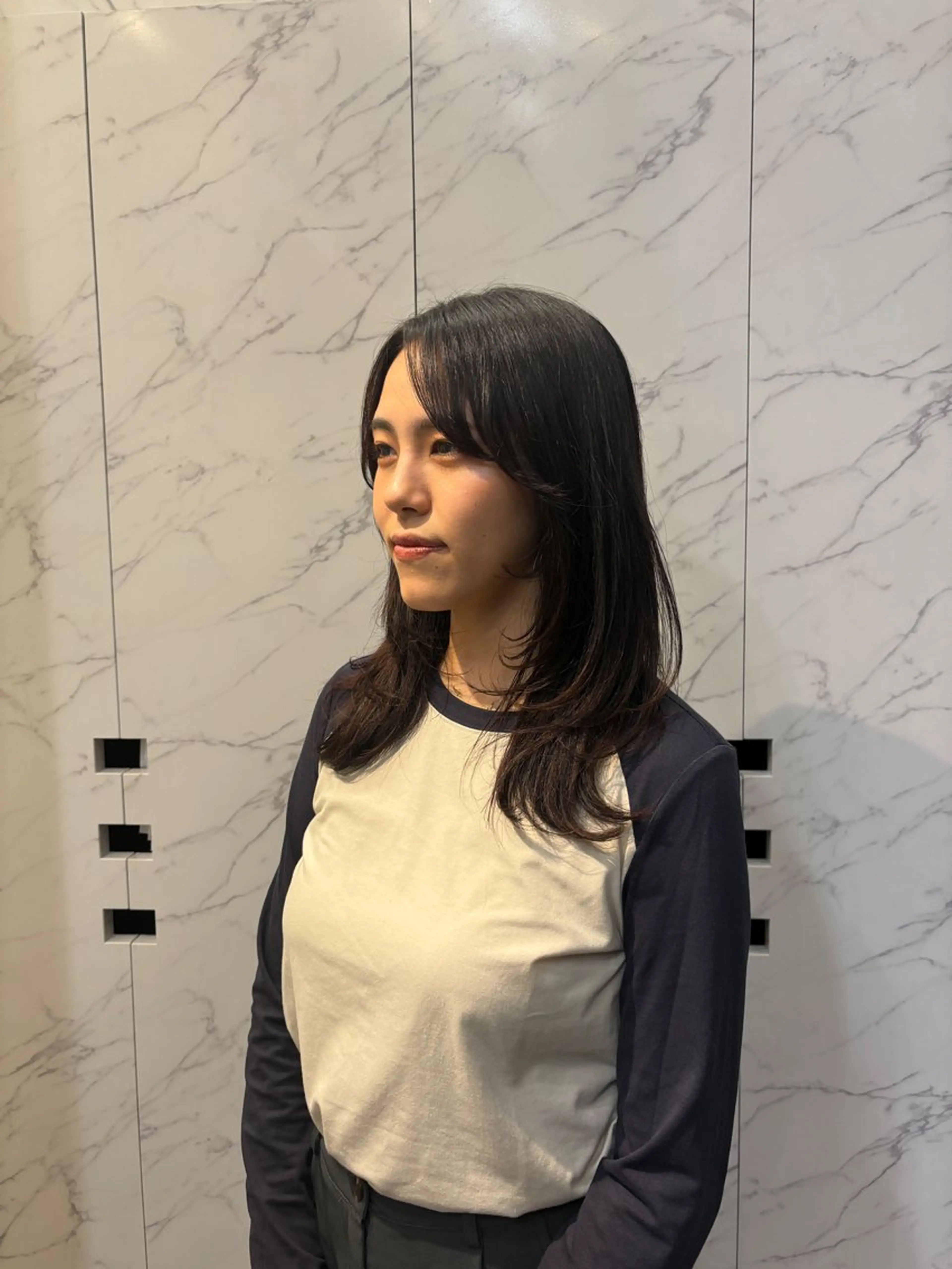 ロング レイヤーカット miu /透明感カラーのヘアスタイル