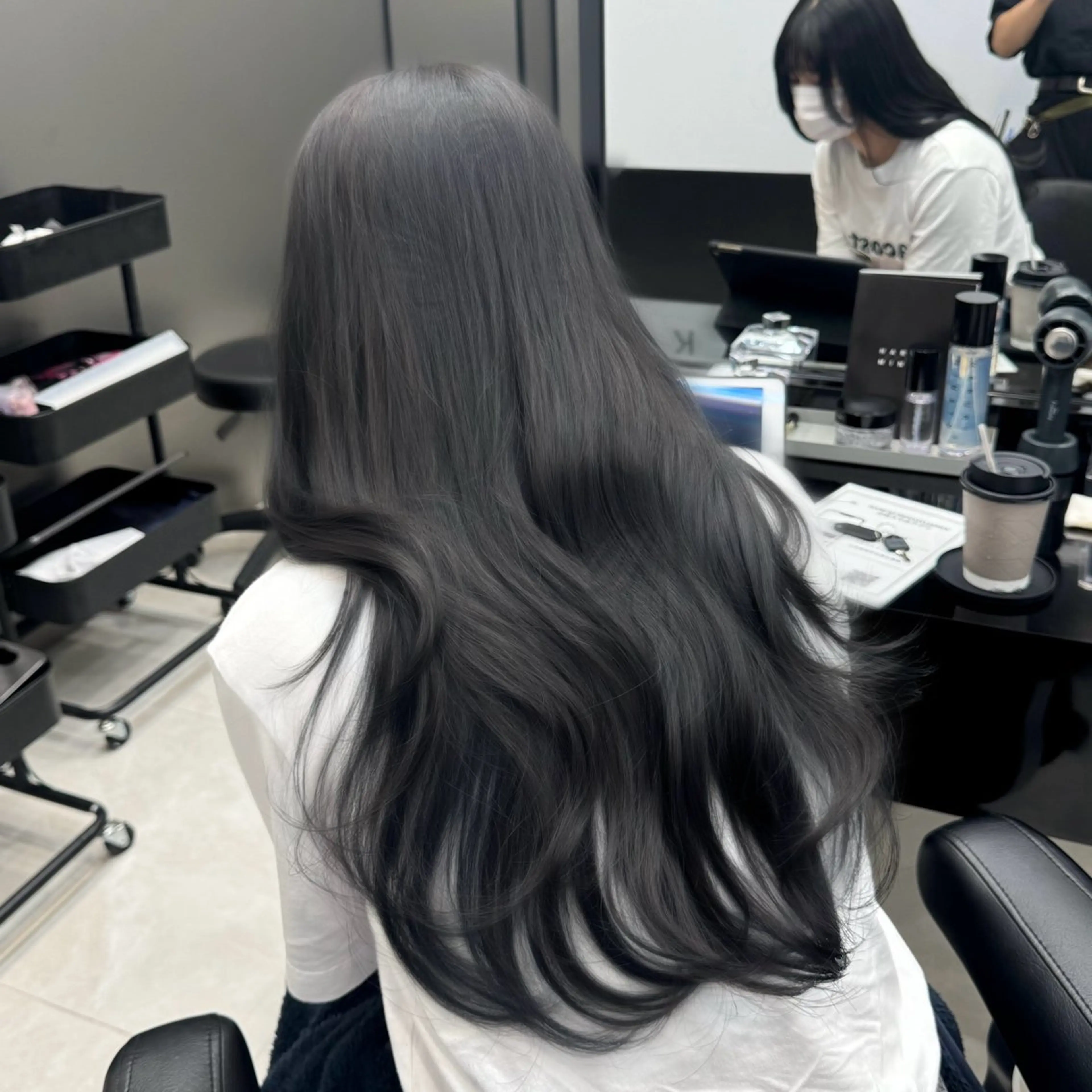 ロング カラー ヘアカラー トリートメント HARUKI MINATO Japan SENDAI所属・🌈【透明感・韓国 ヘア】がっきー🌈のヘアスタイル