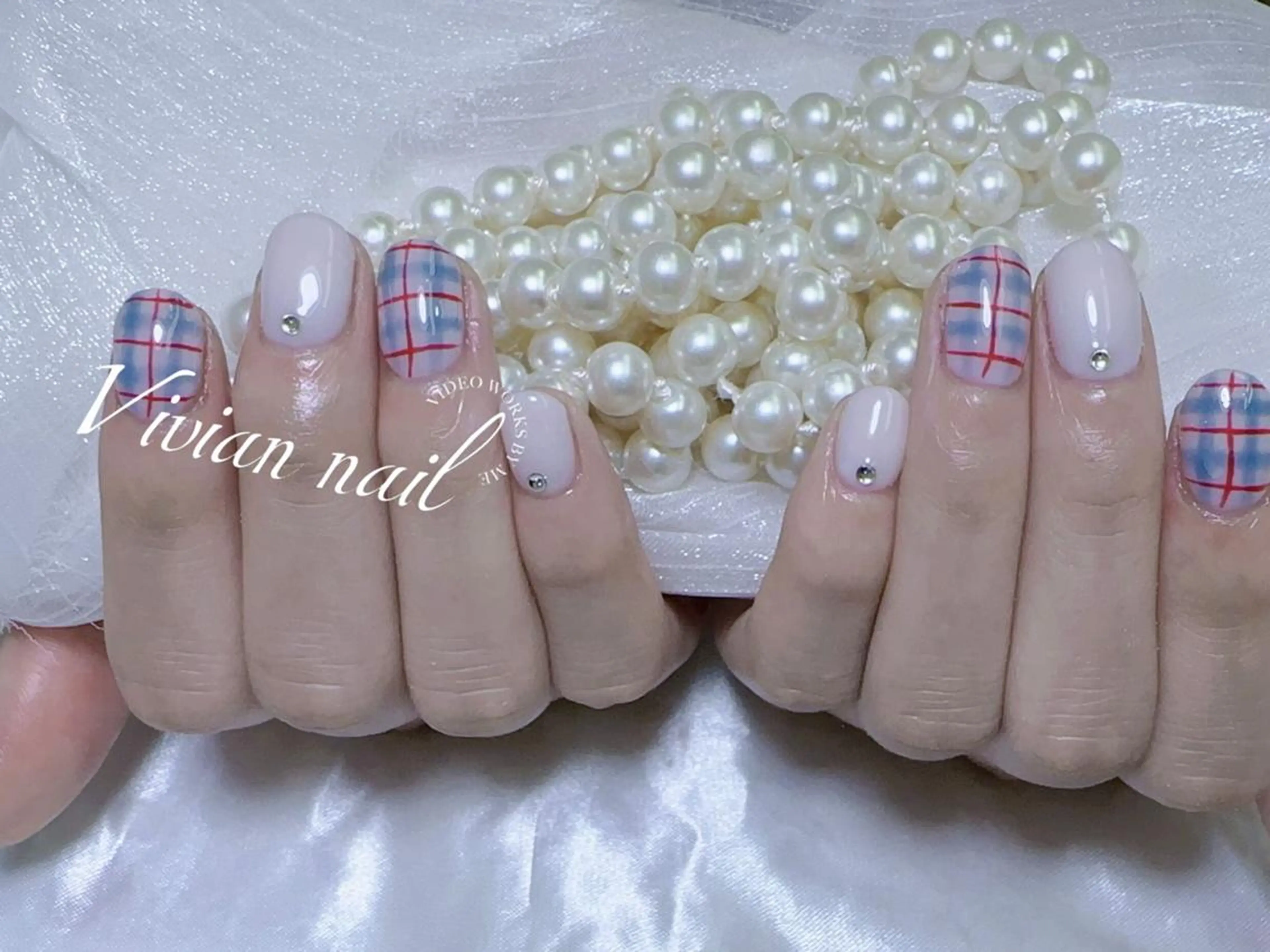 ネイル VIVIAN リサのネイルデザイン