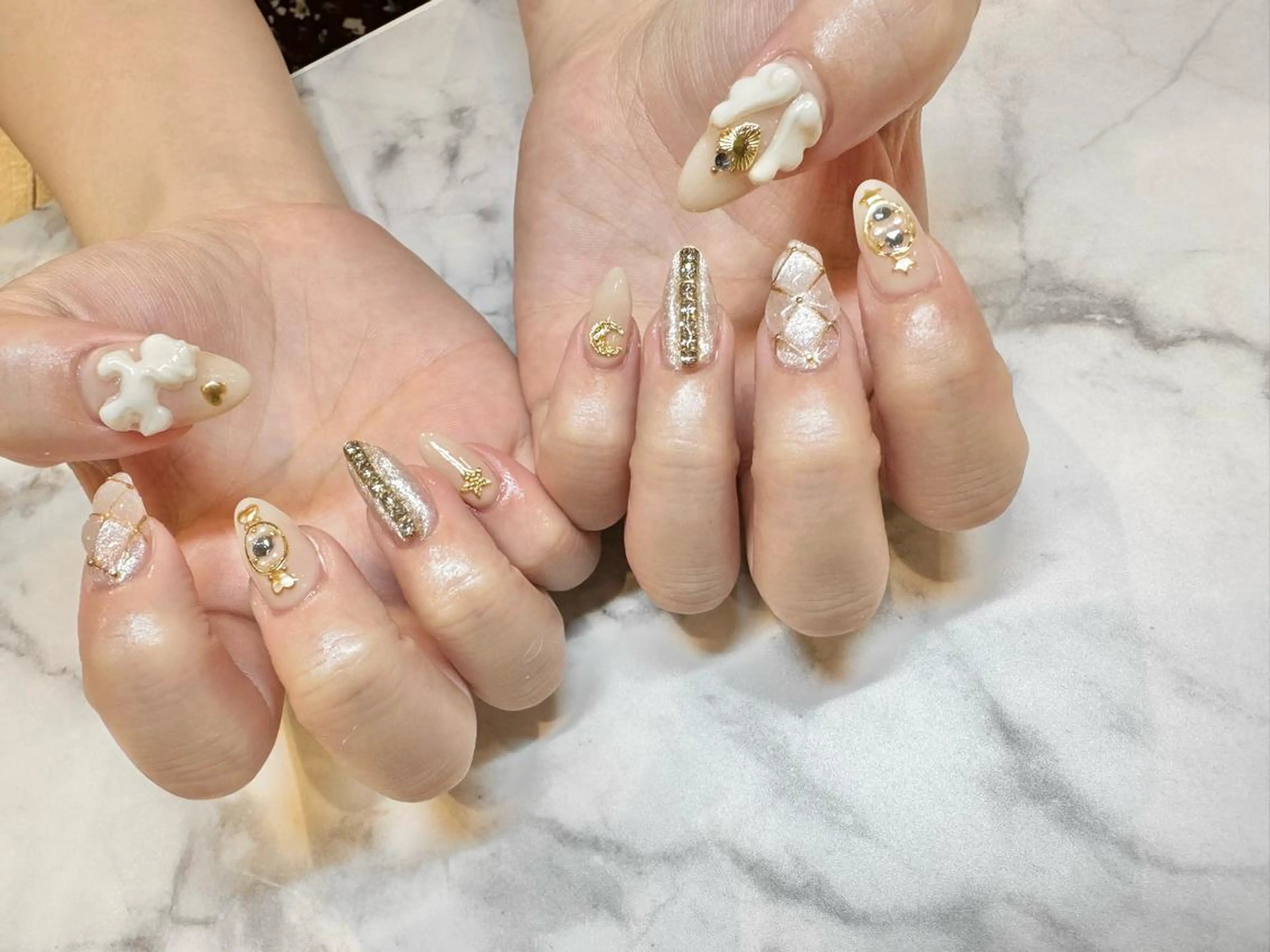 ネイル スカルプネイル ハンドネイル Bianca名駅 🪼店長sagawaのネイルデザイン