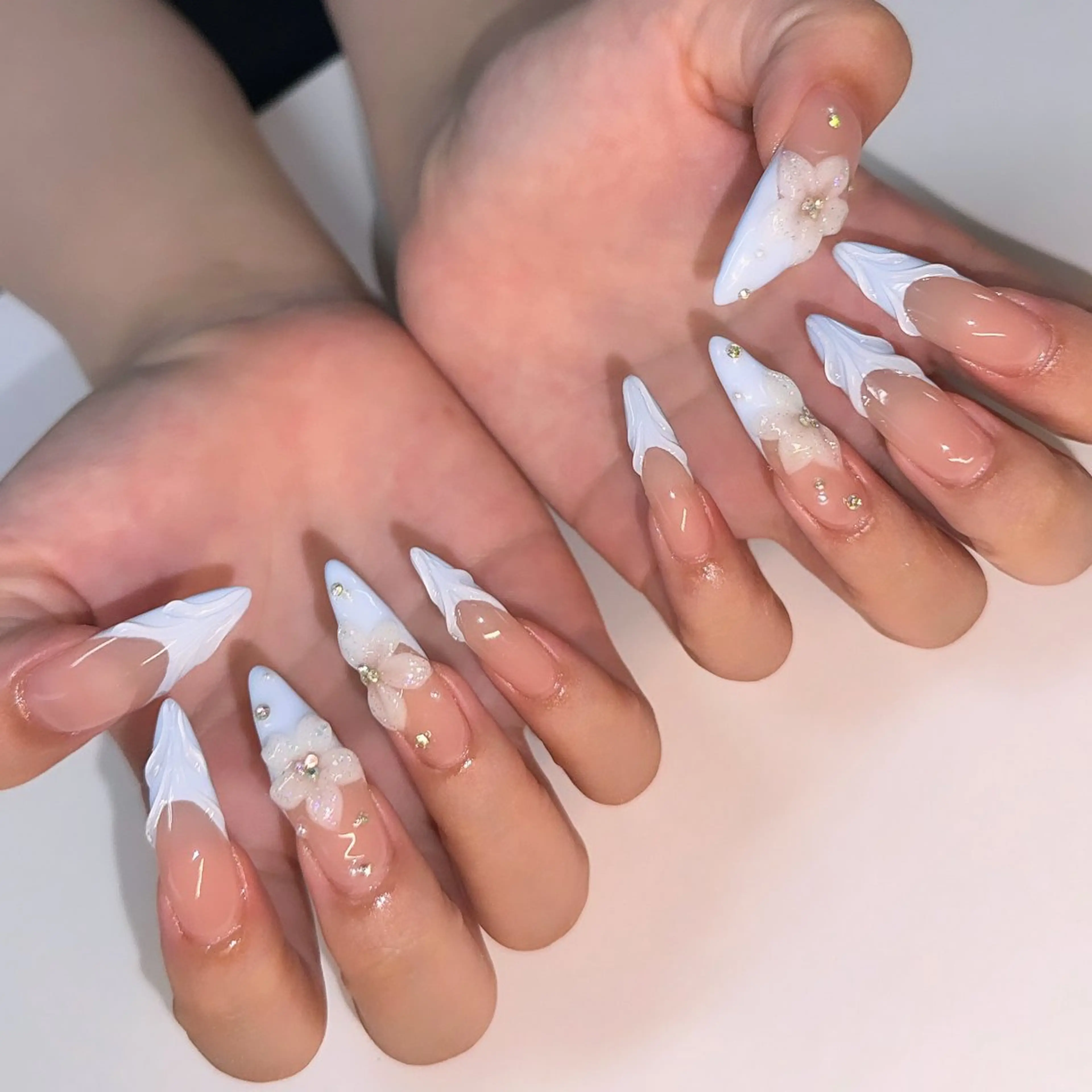 ロング ハンドネイル Amo所属・Amo nailのネイルデザイン