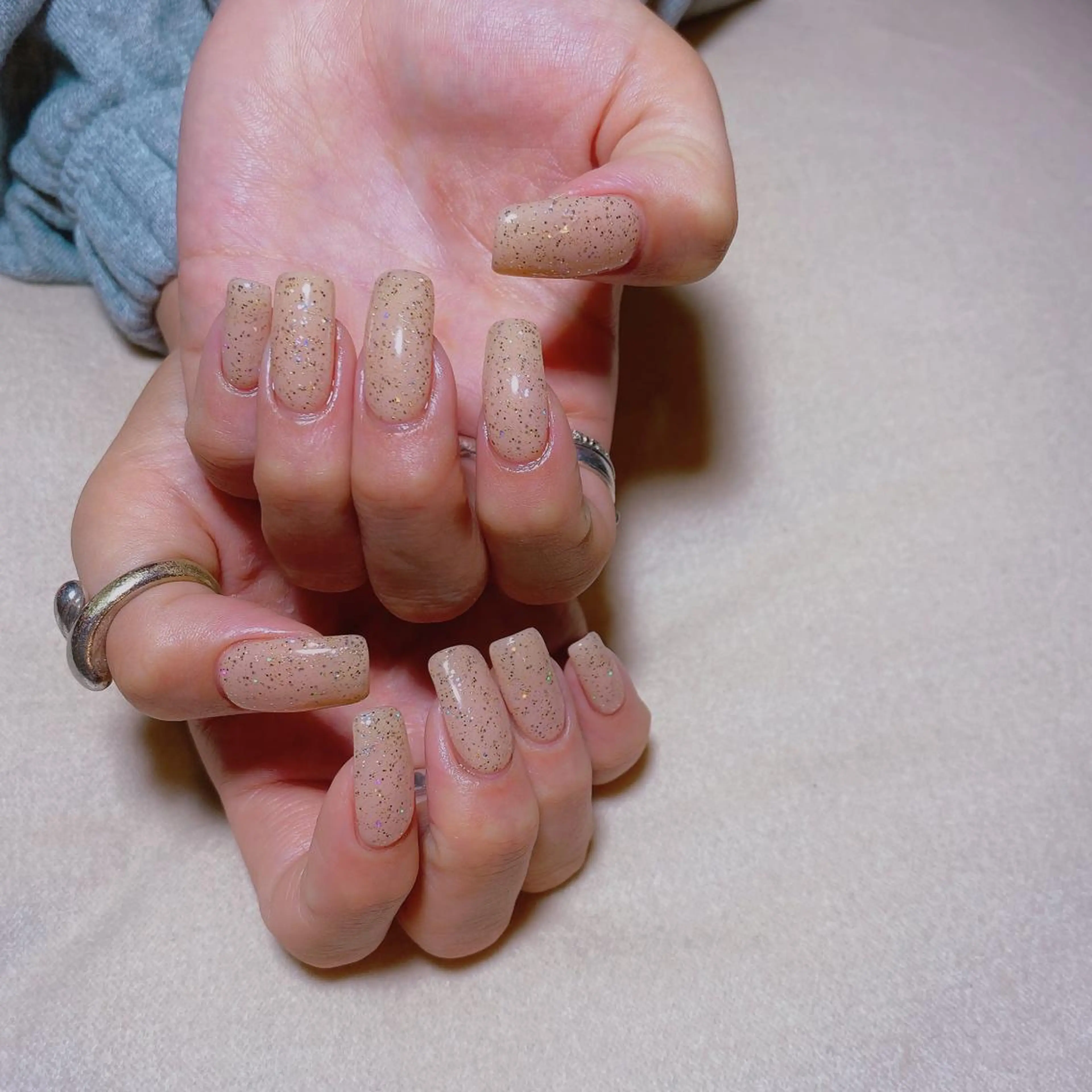 ネイル ラメ(グリッター) ロングネイル フットネイル Nail Room Bellisのネイルデザイン
