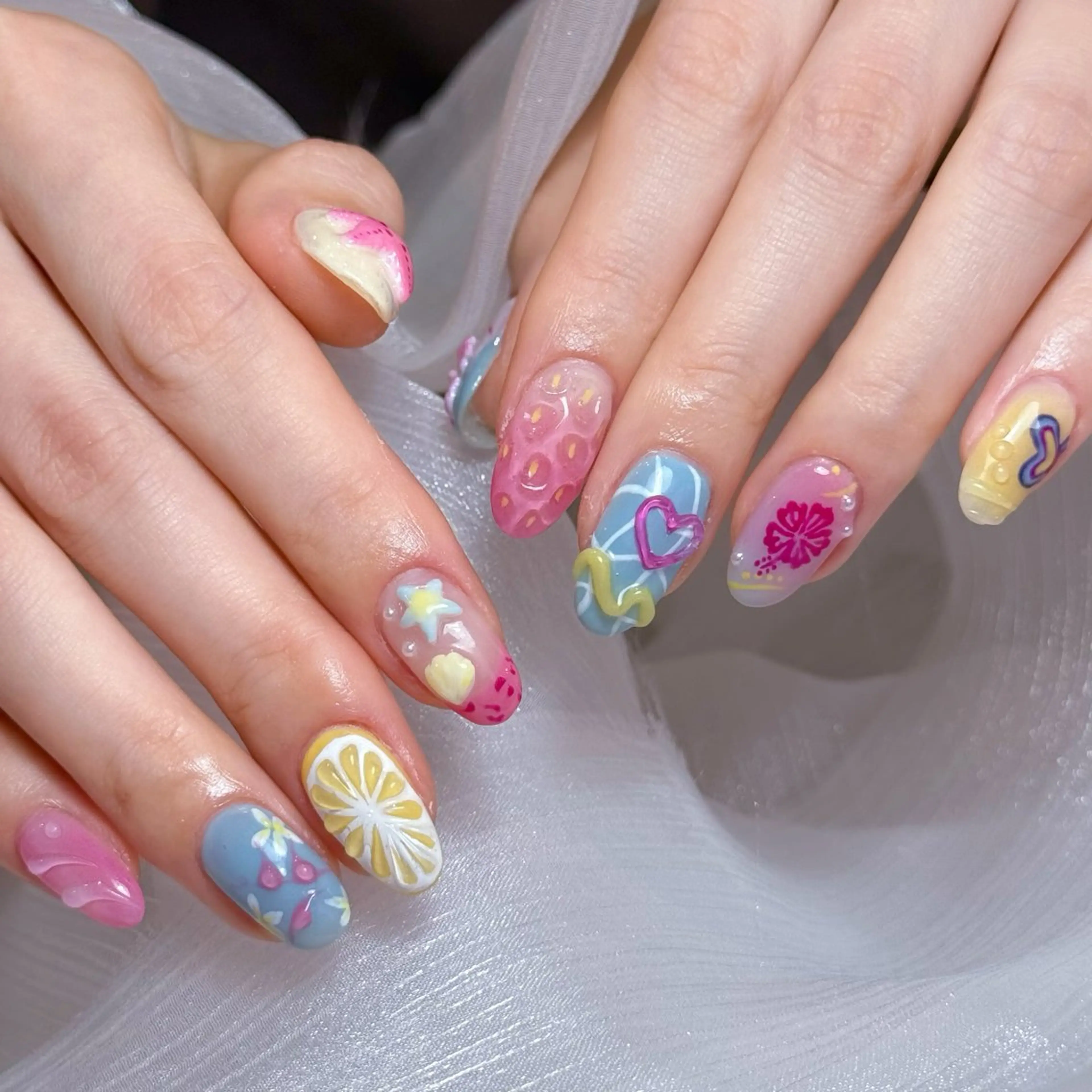 ネイル ハンドネイル ハンドケア Aya 🧚🏻‍♀️のネイルデザイン