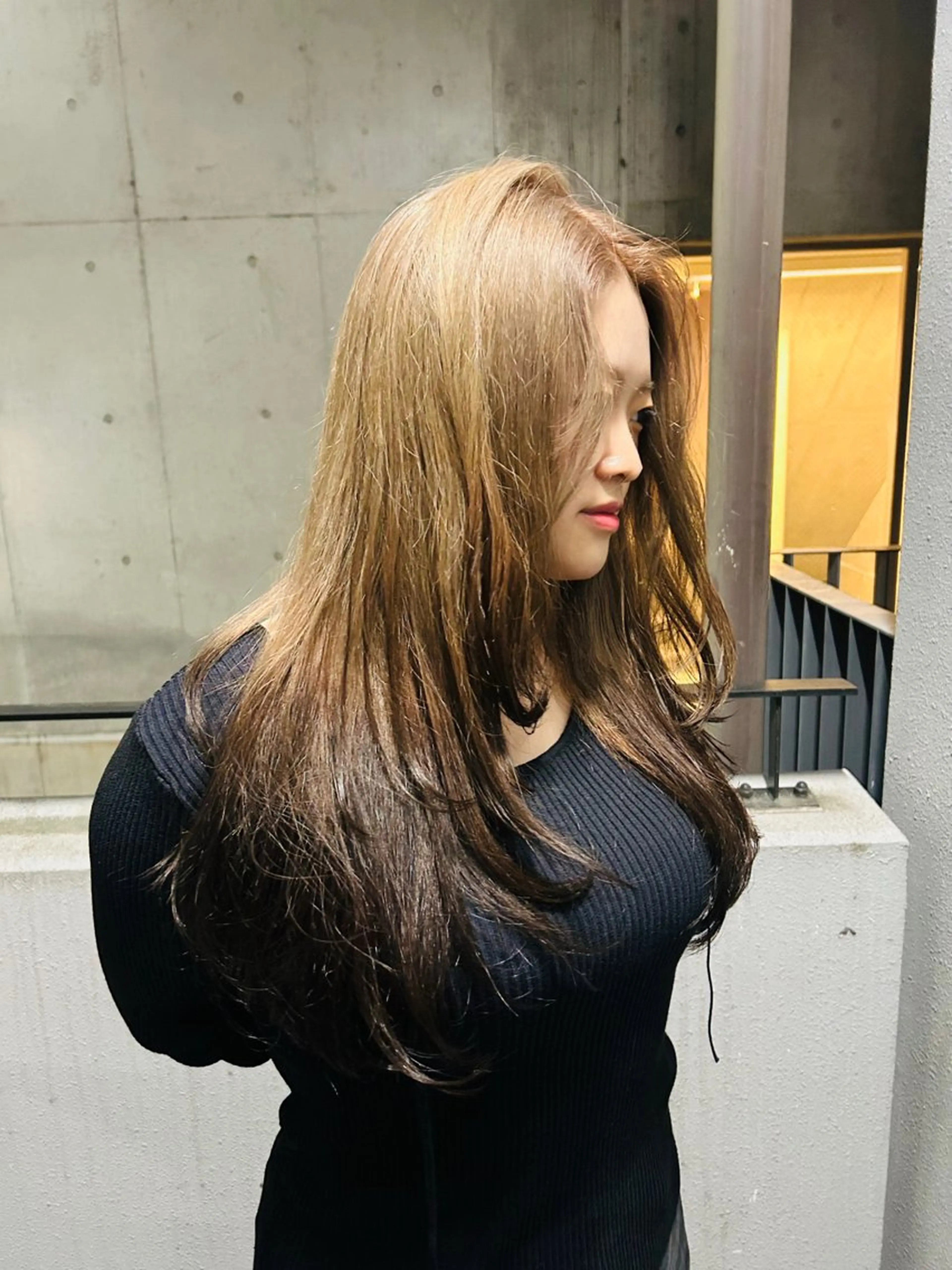 ロング カラー ヘアカラー エフェクトブリーチ／ レイヤーカット／翔のヘアスタイル