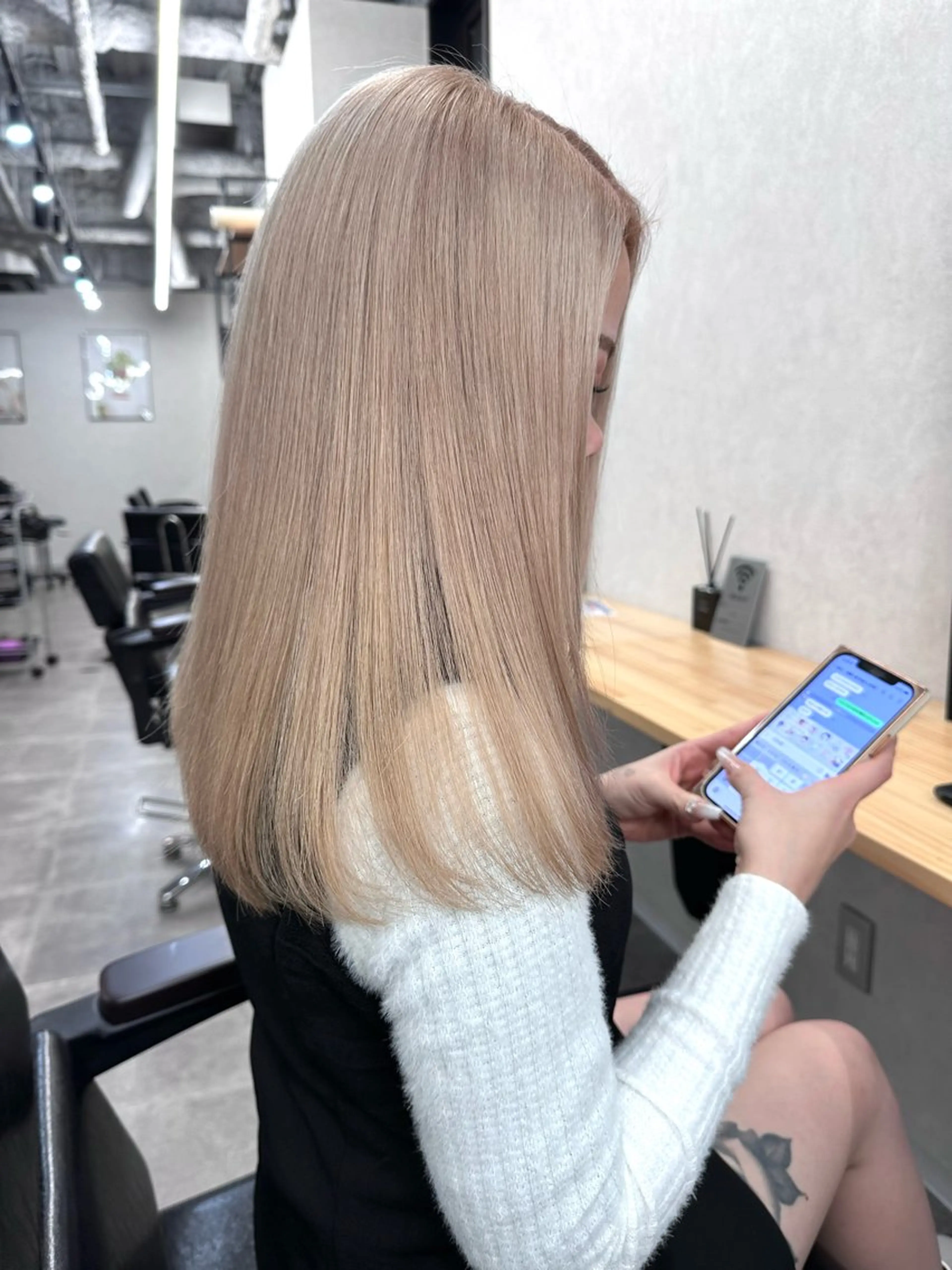 セミロング AIKA 🦋のヘアスタイル