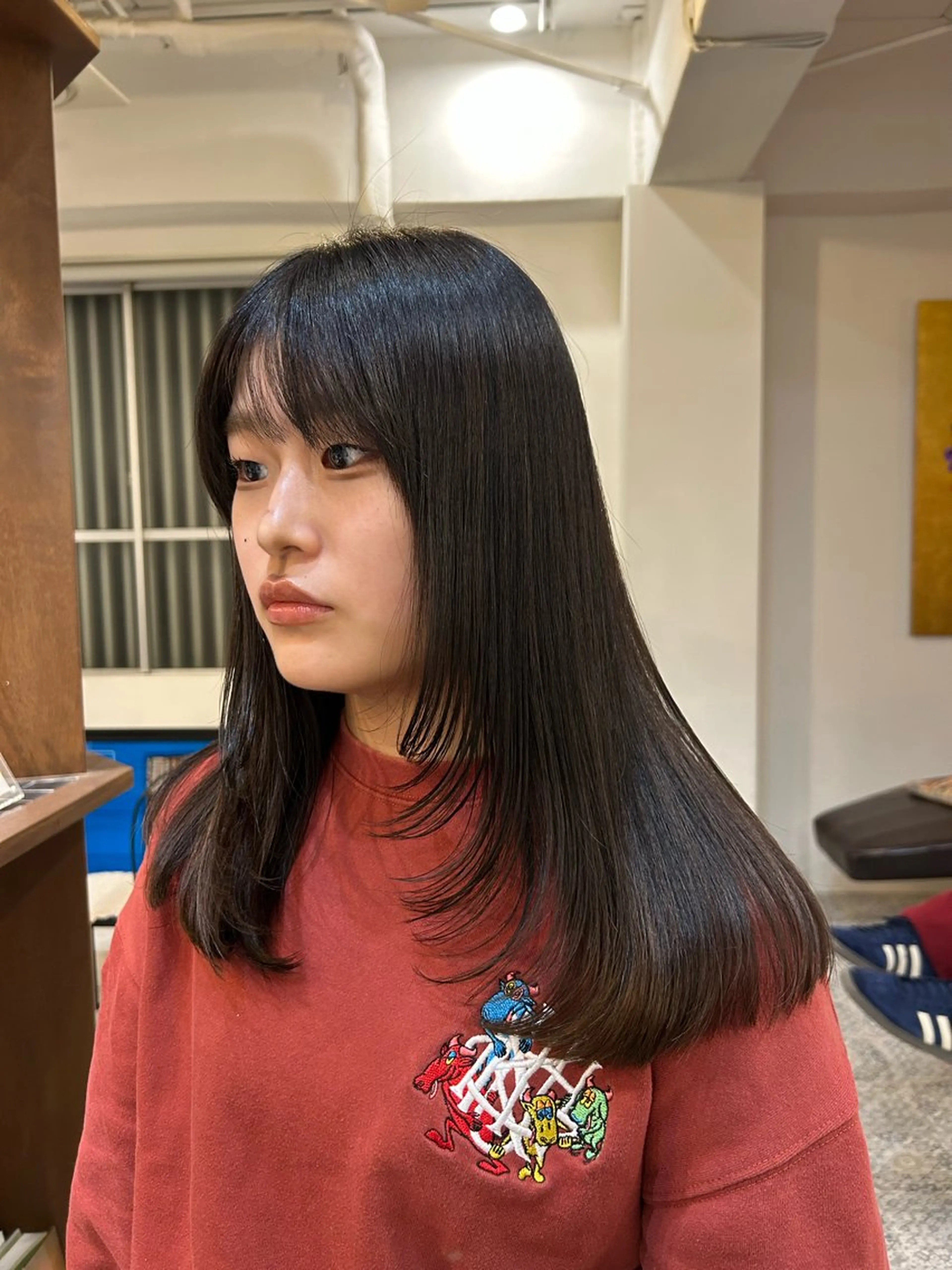 ロング カラー ブラウンカラー ダークブラウン レイヤーカット 透明感カラー🪽 mioのヘアスタイル