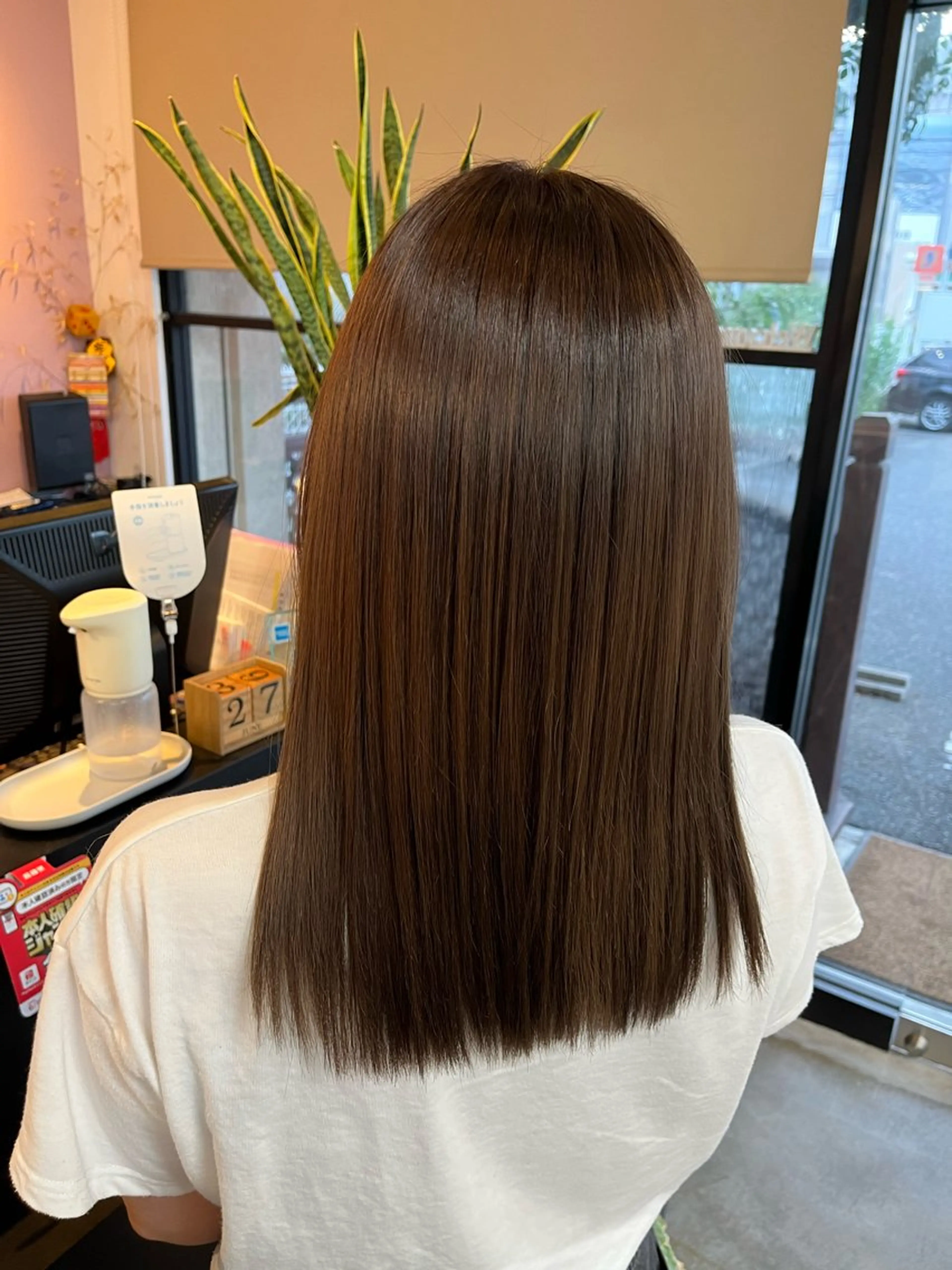 セミロング AVANCE北花田店所属・佐藤 楓夏のヘアスタイル