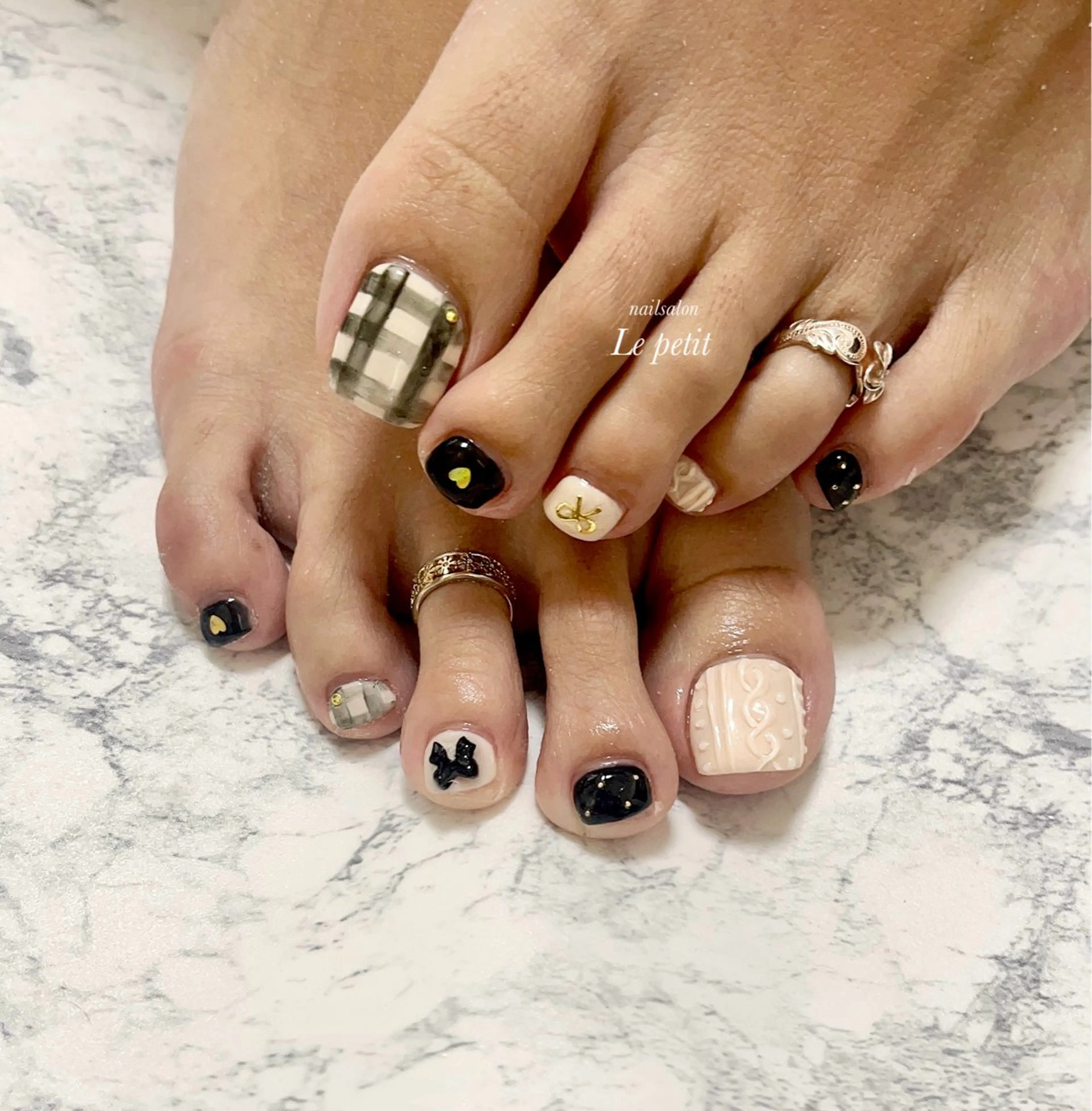 ネイル 石野 広佳のネイルデザイン