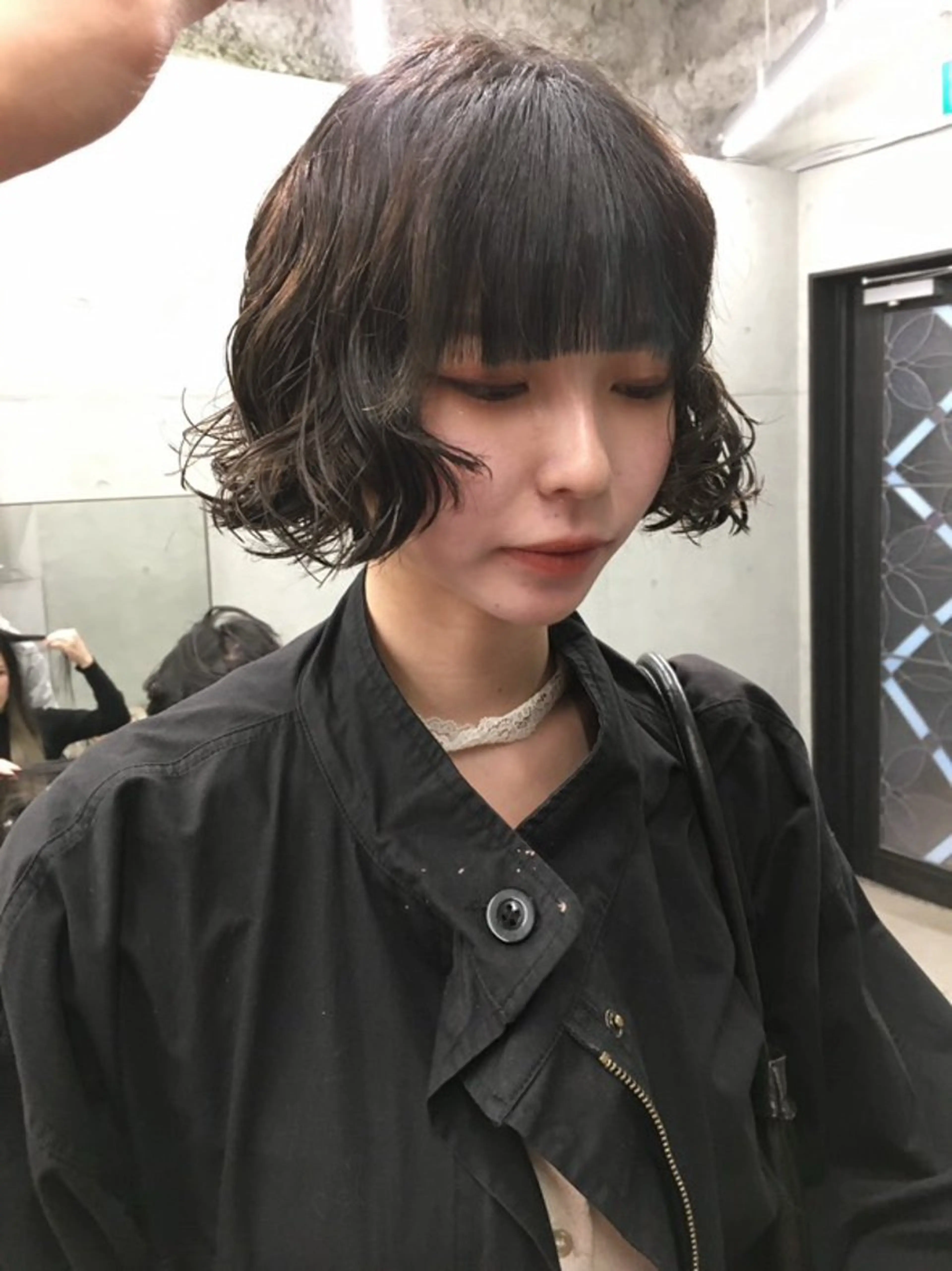 ショート カット パーマ miyu / 透明感カラーのヘアスタイル