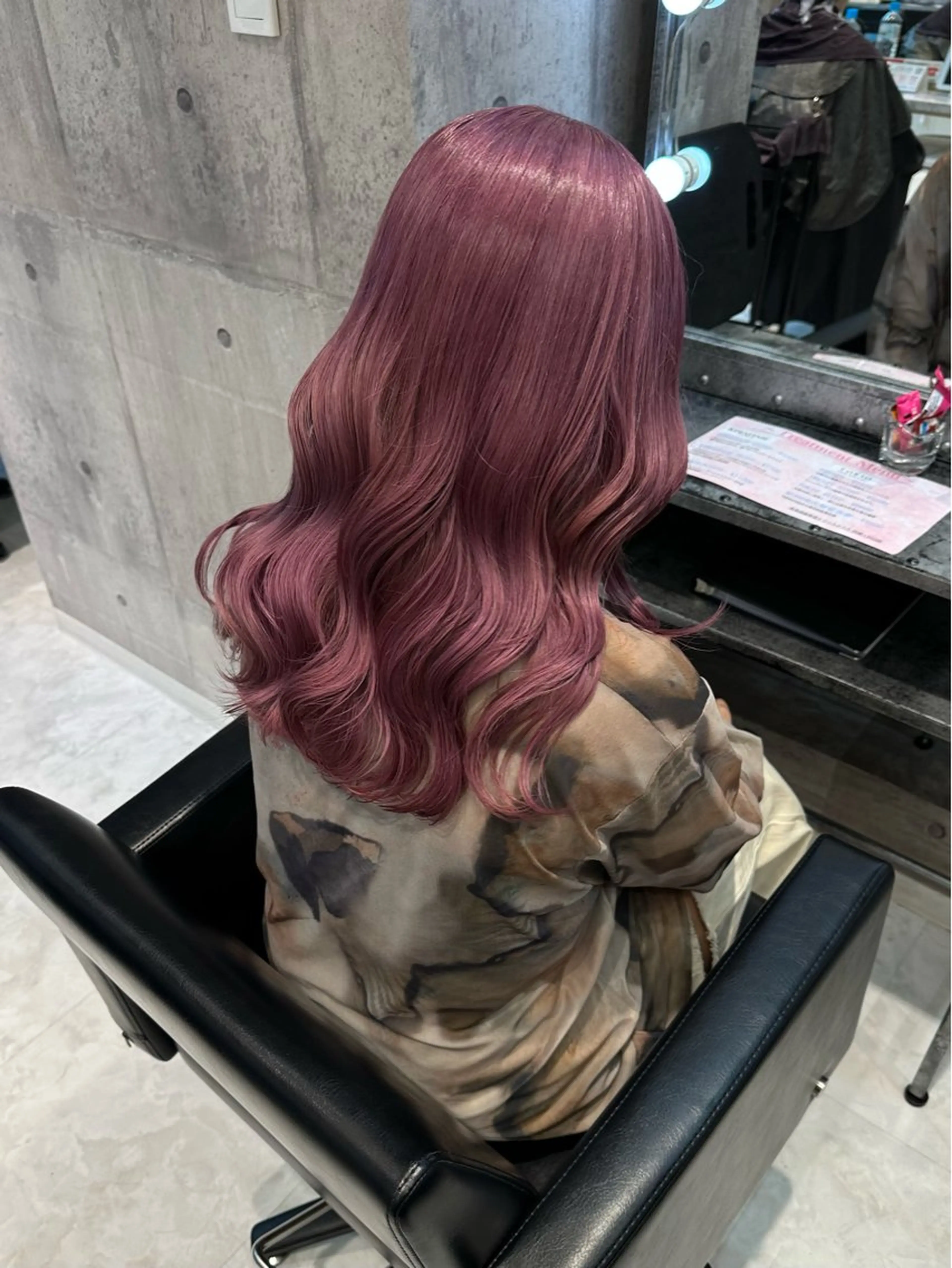 カラー デザインカラー MIKU🦋のヘアスタイル