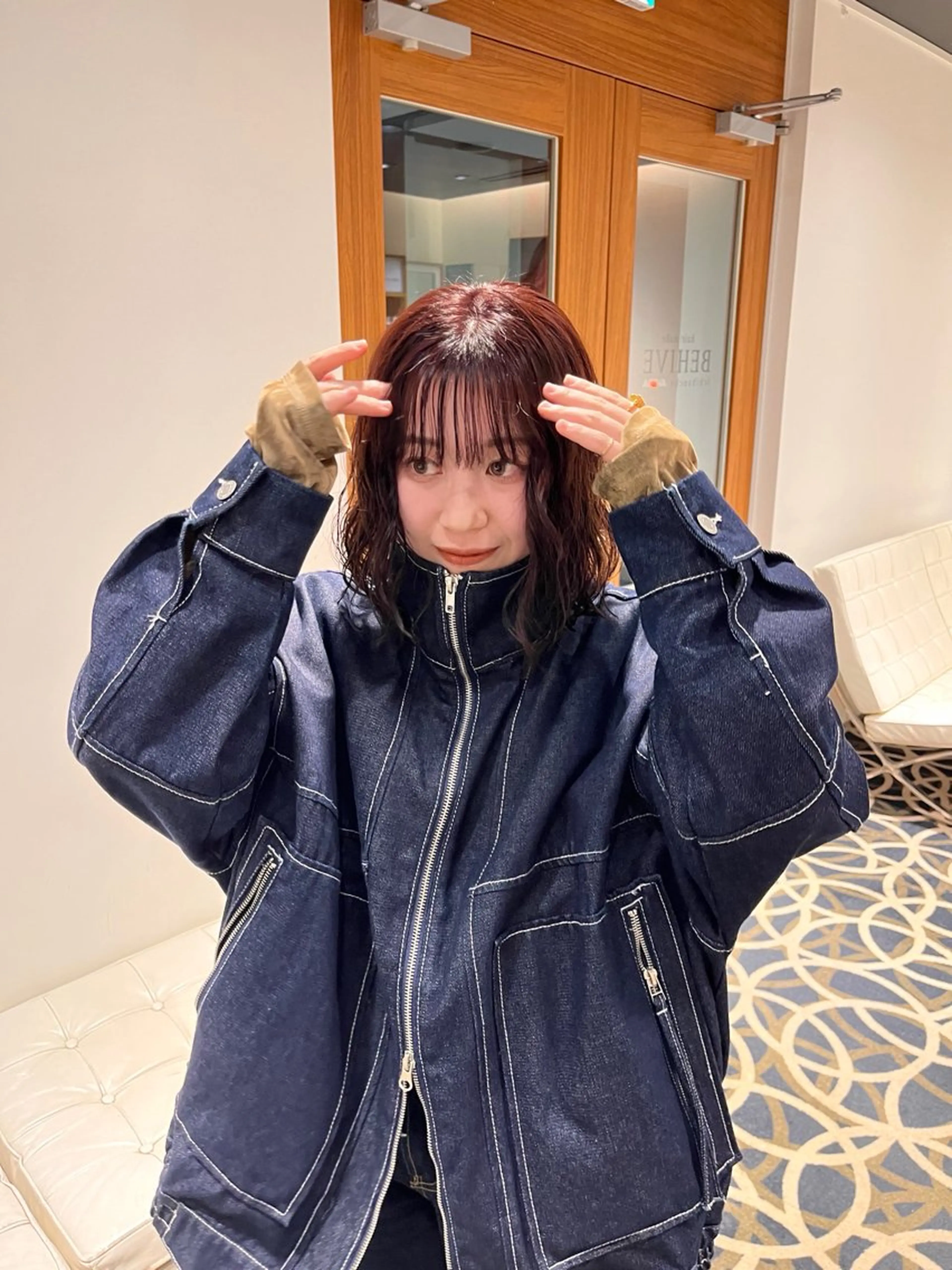 ミディアム hair make BEHIVE ichibancho AVEDA所属・渡邉  日向子 🌙レイヤー・パーマのヘアスタイル