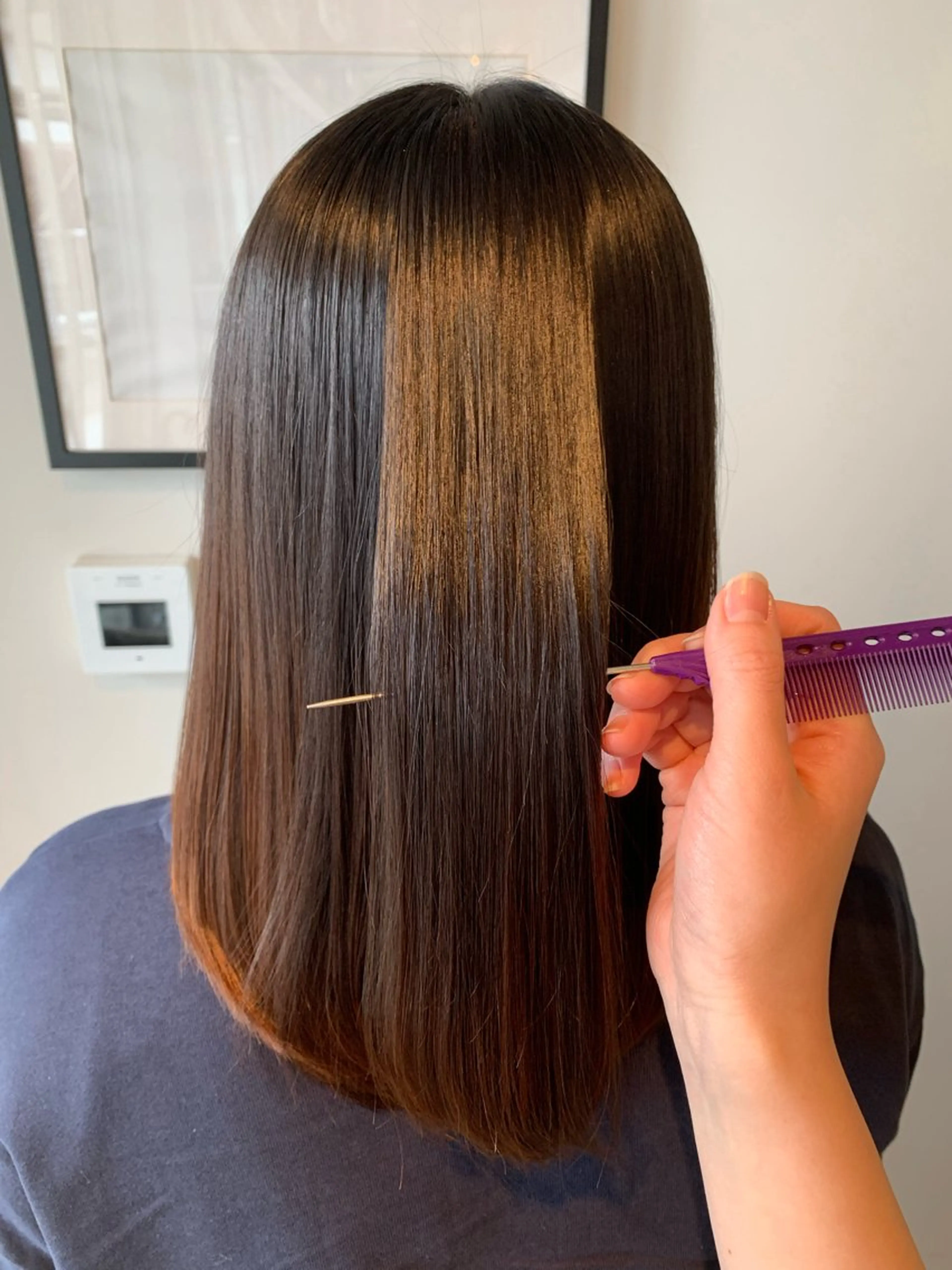 ミディアム AUBE 浅野のヘアスタイル