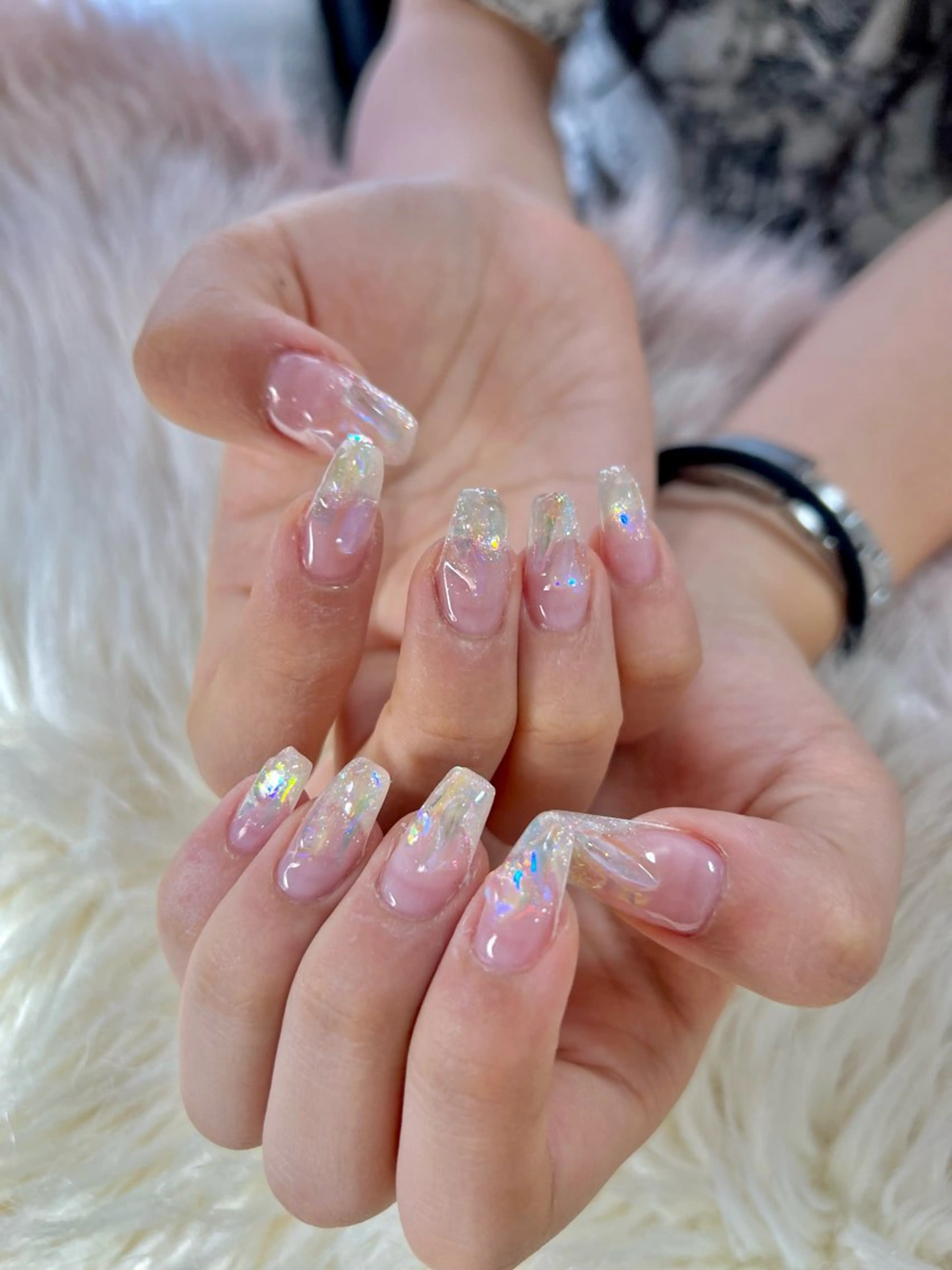 ネイル ジェルネイル 氷ネイル・うるうるネイル ラメ(グリッター) 持ち込み パラジェル flowers nailのネイルデザイン