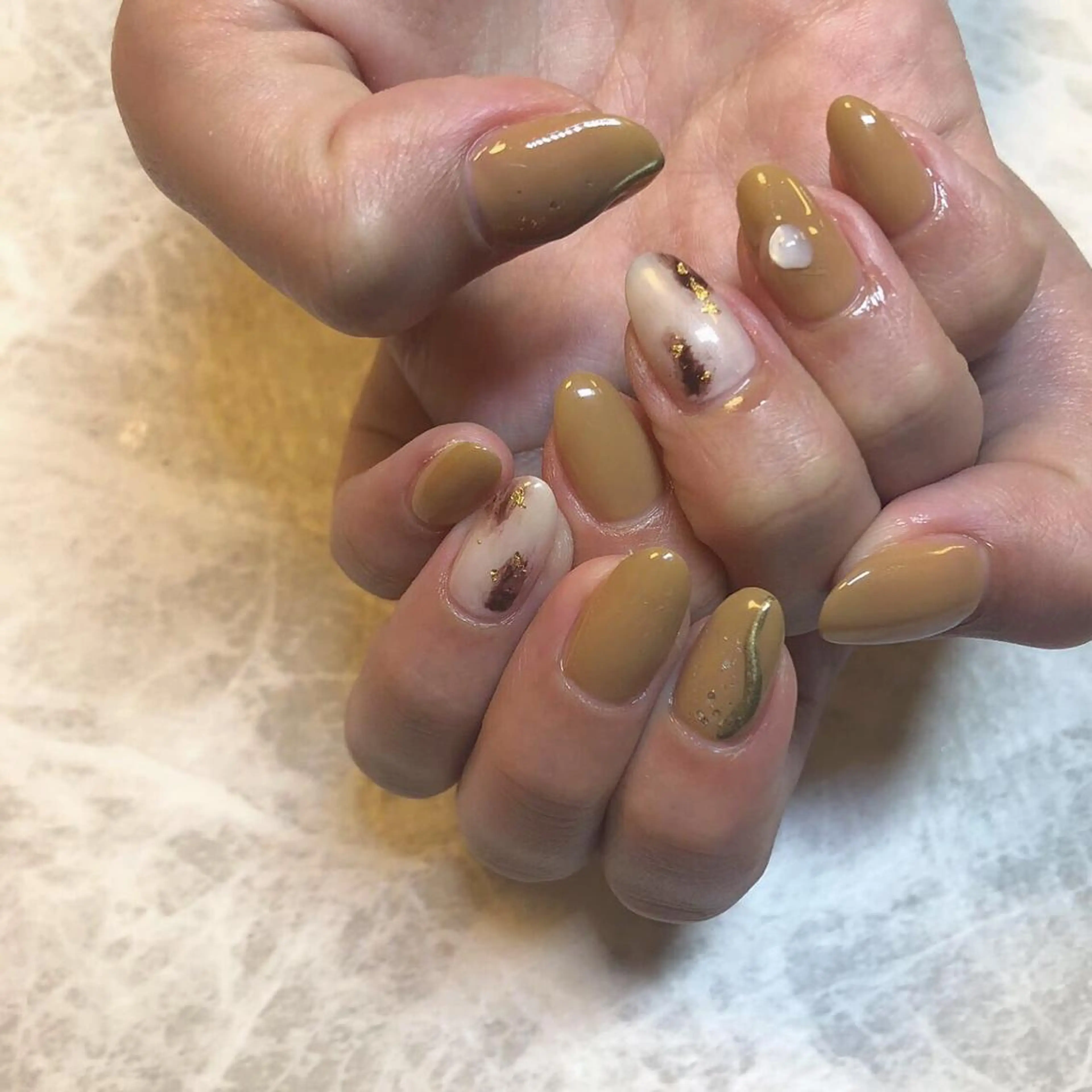 ネイル ニュアンスネイル granveil所属・nail salon granveilのネイルデザイン